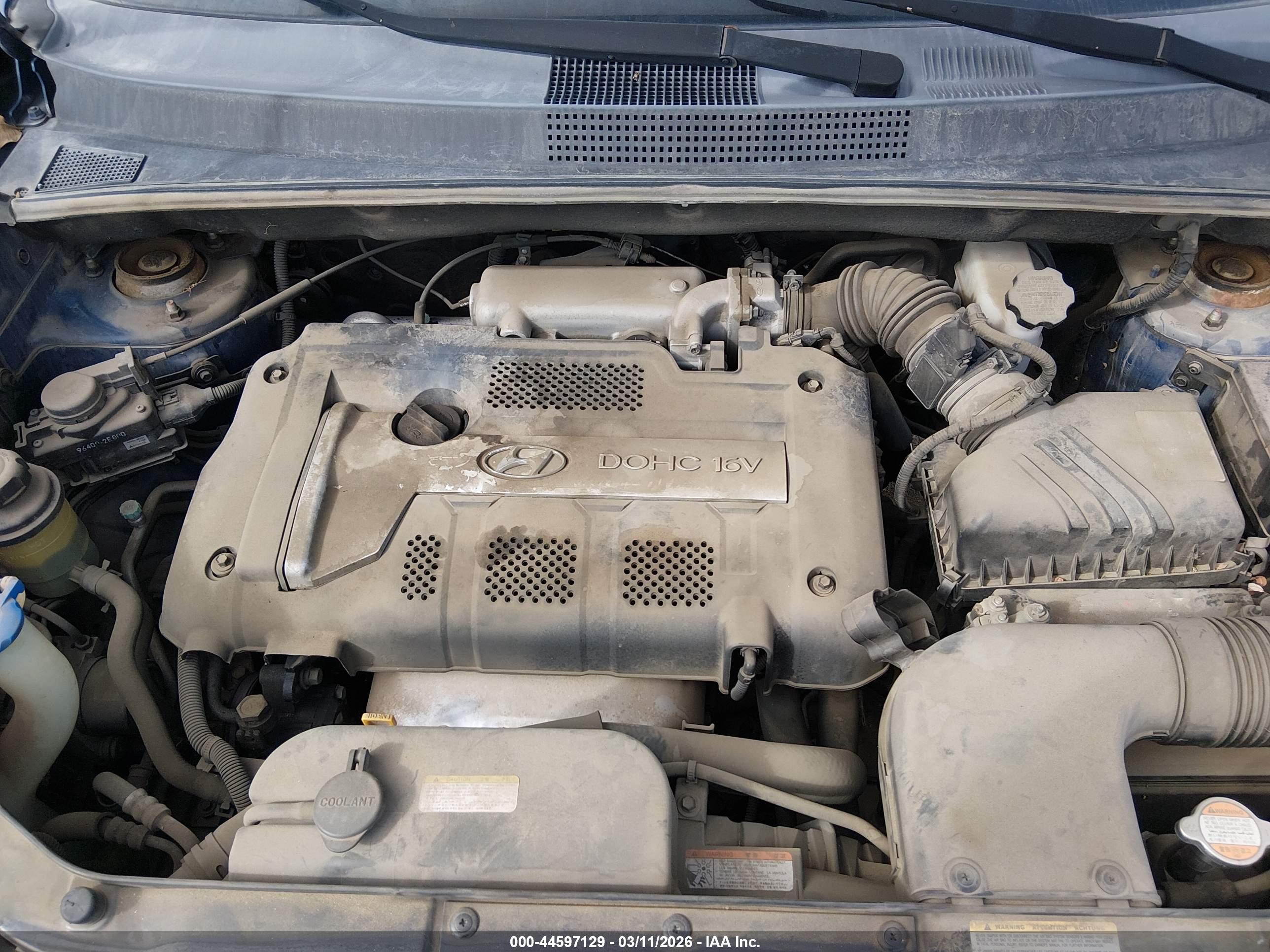 HYUNDAI TUCSON image 10