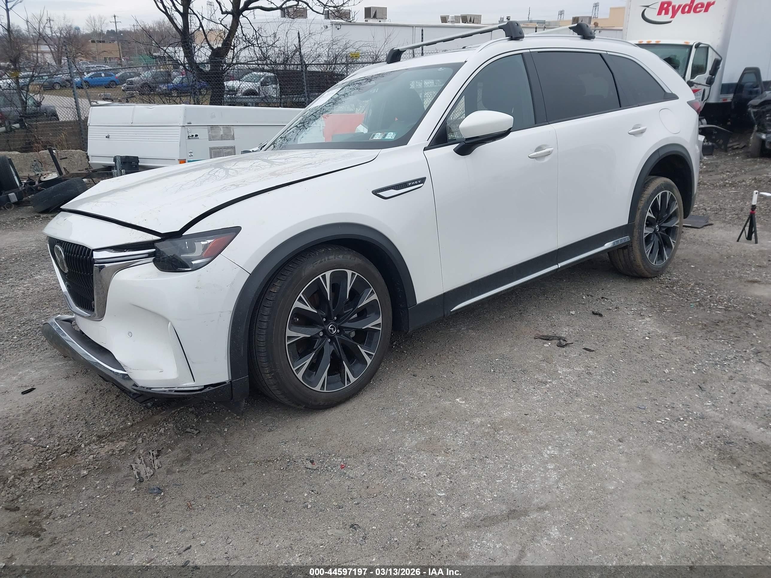 MAZDA CX-90 image 2