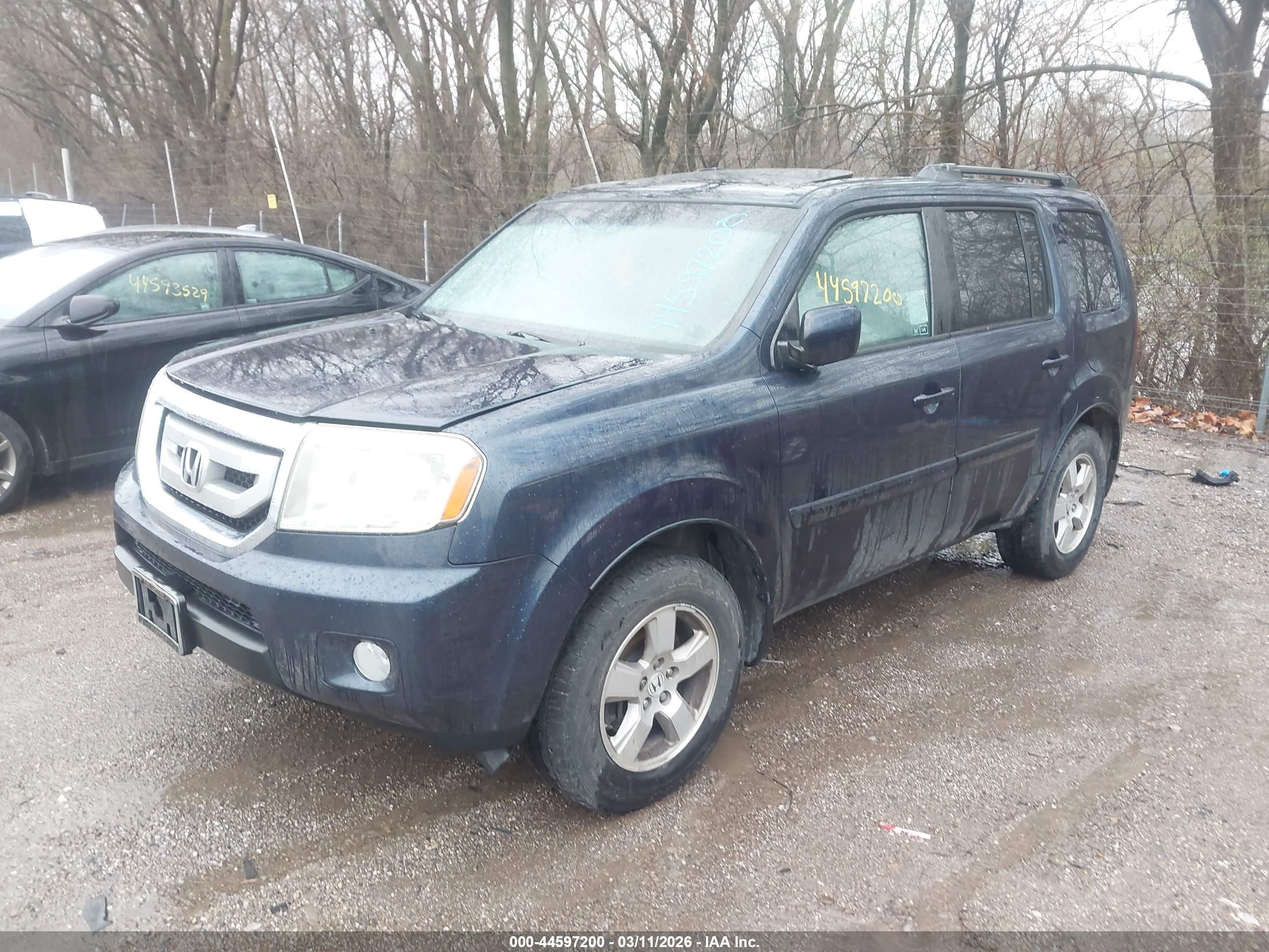 HONDA PILOT image 2