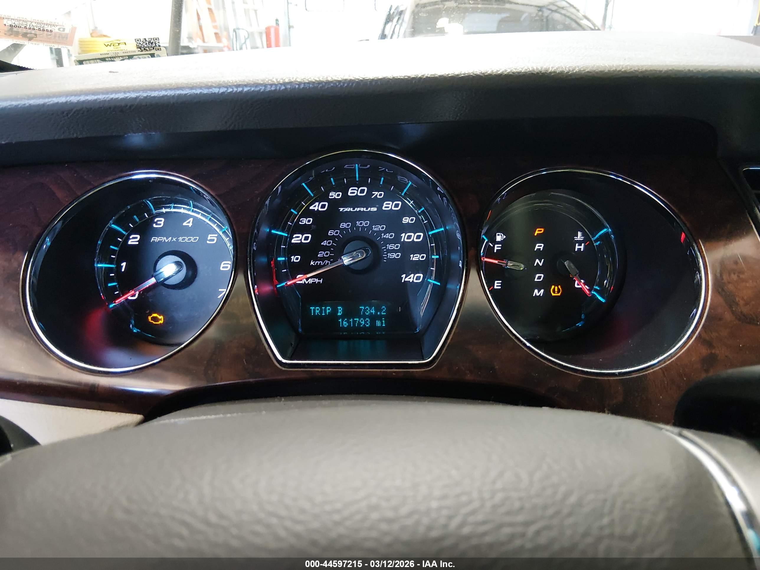 FORD TAURUS image 7