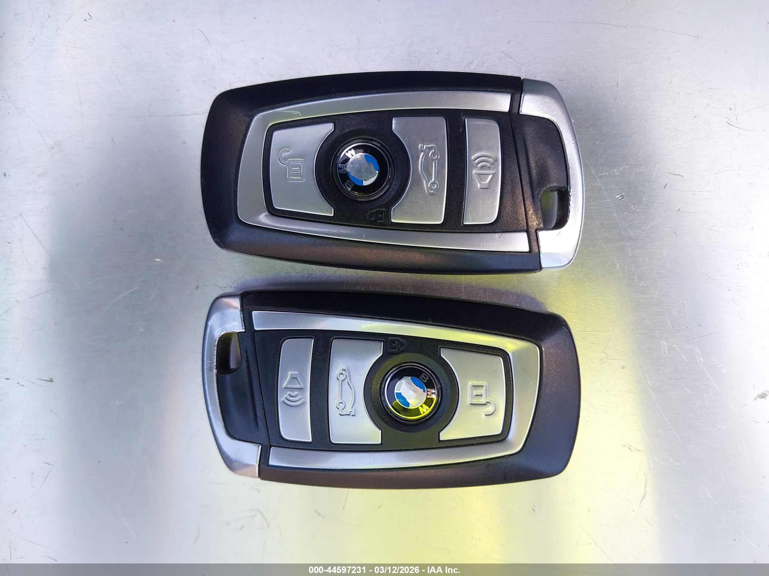 BMW 650I image 11