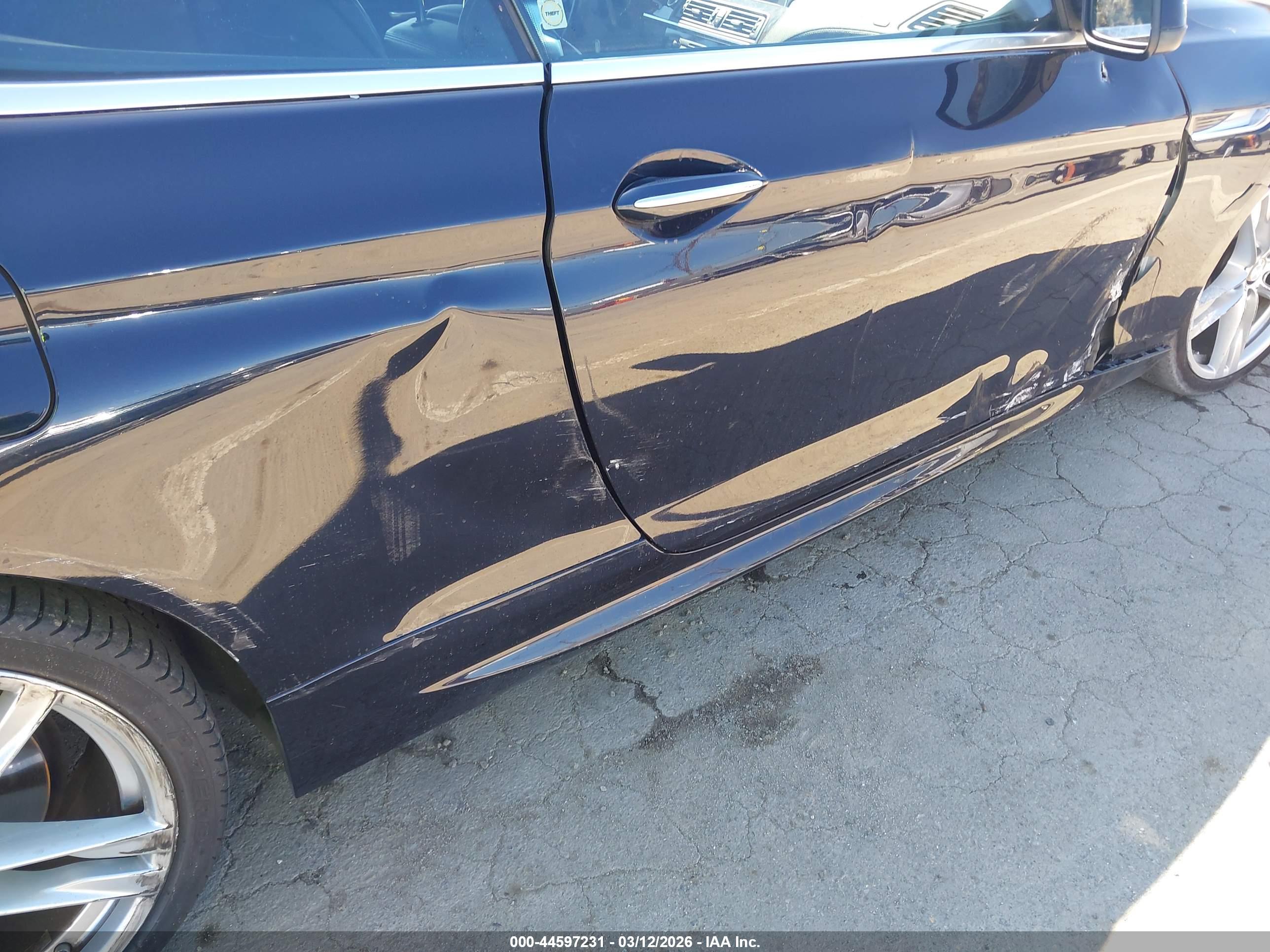 BMW 650I image 6
