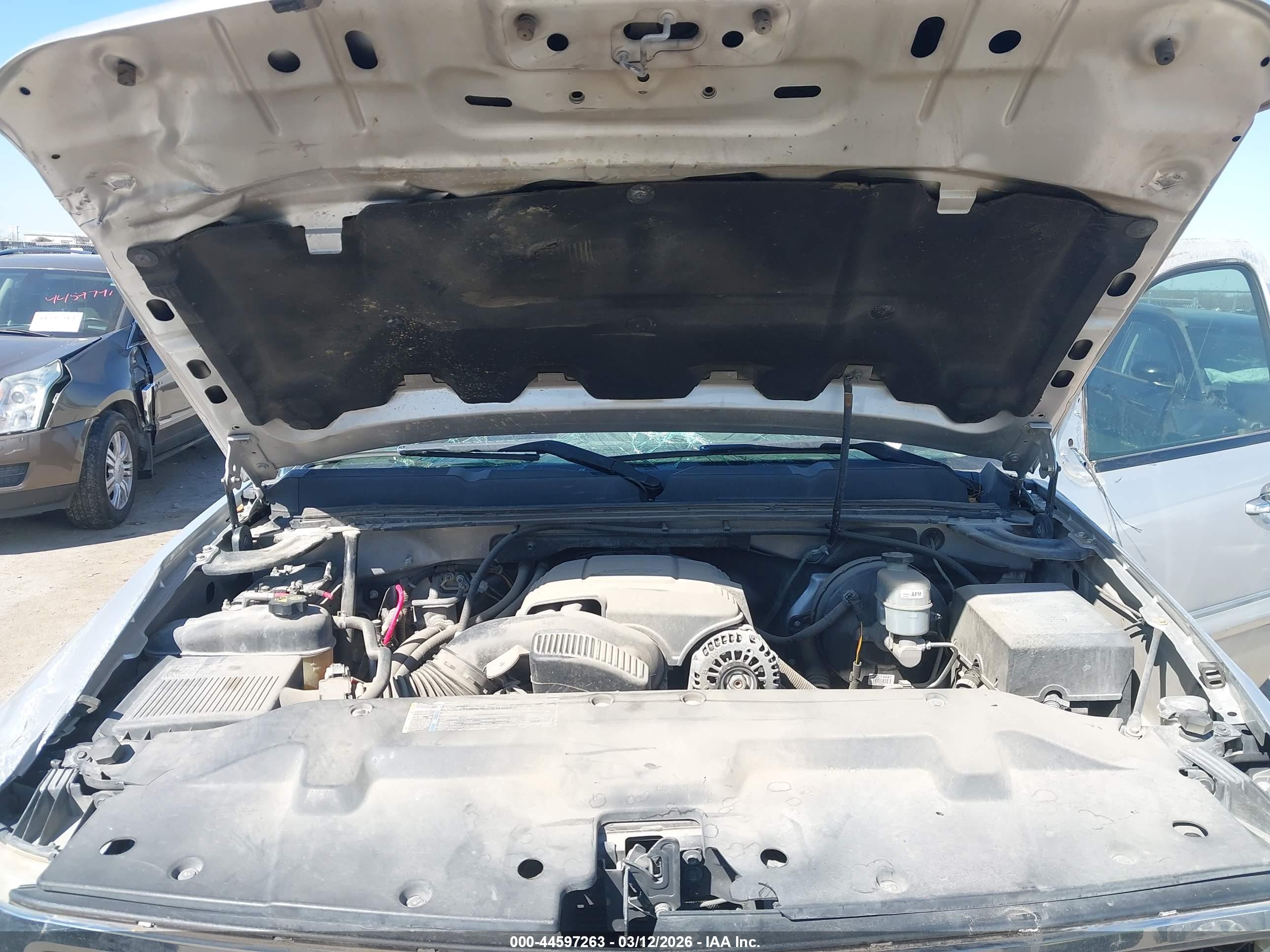 CHEVROLET SILVERADO image 10
