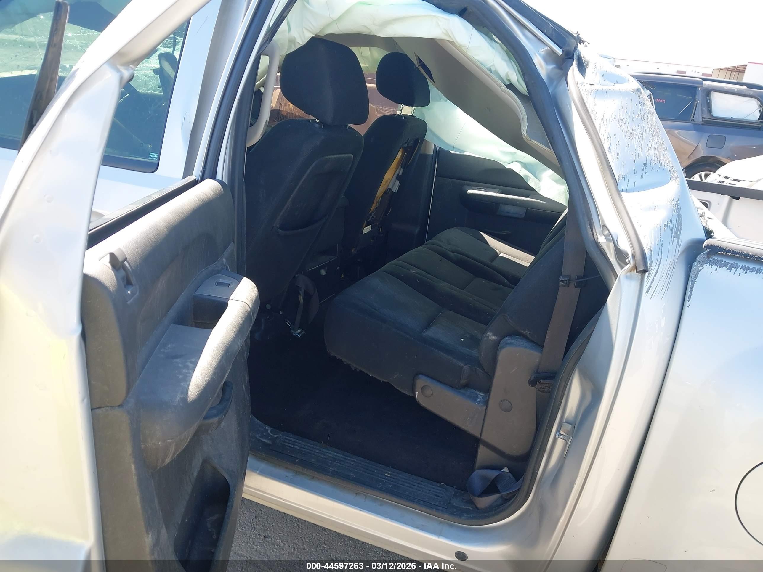 CHEVROLET SILVERADO image 8
