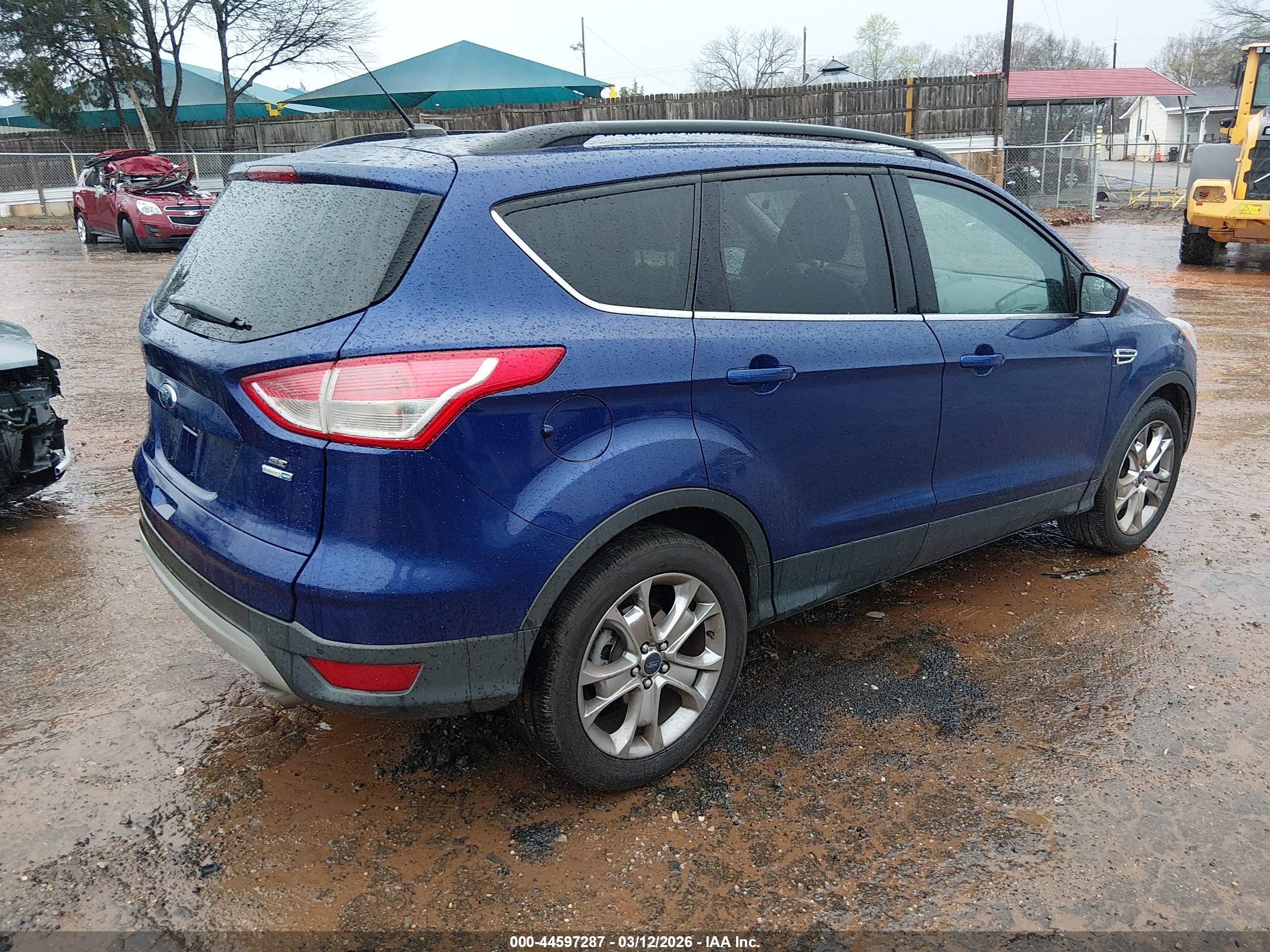 FORD ESCAPE image 4