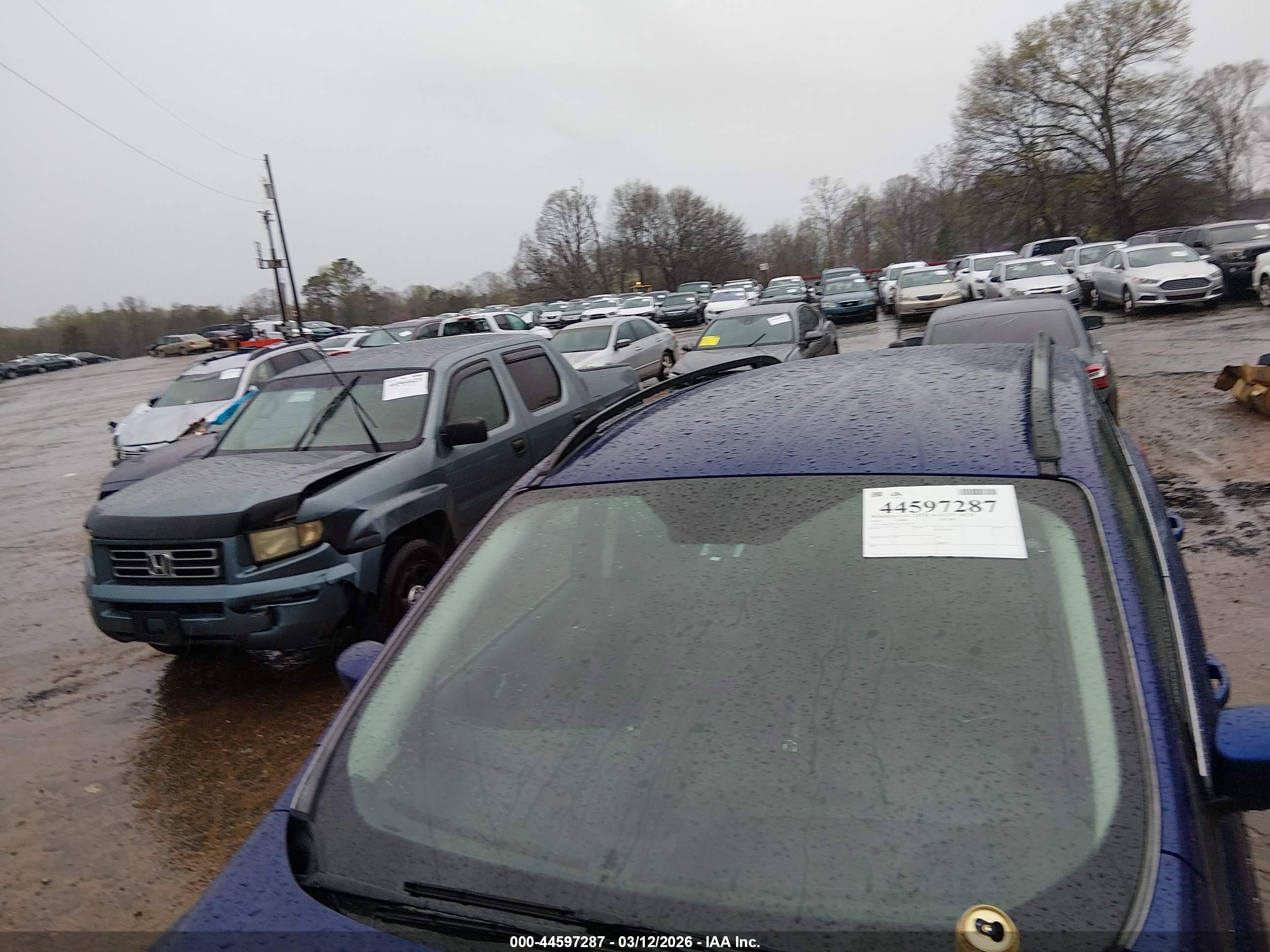 FORD ESCAPE image 6