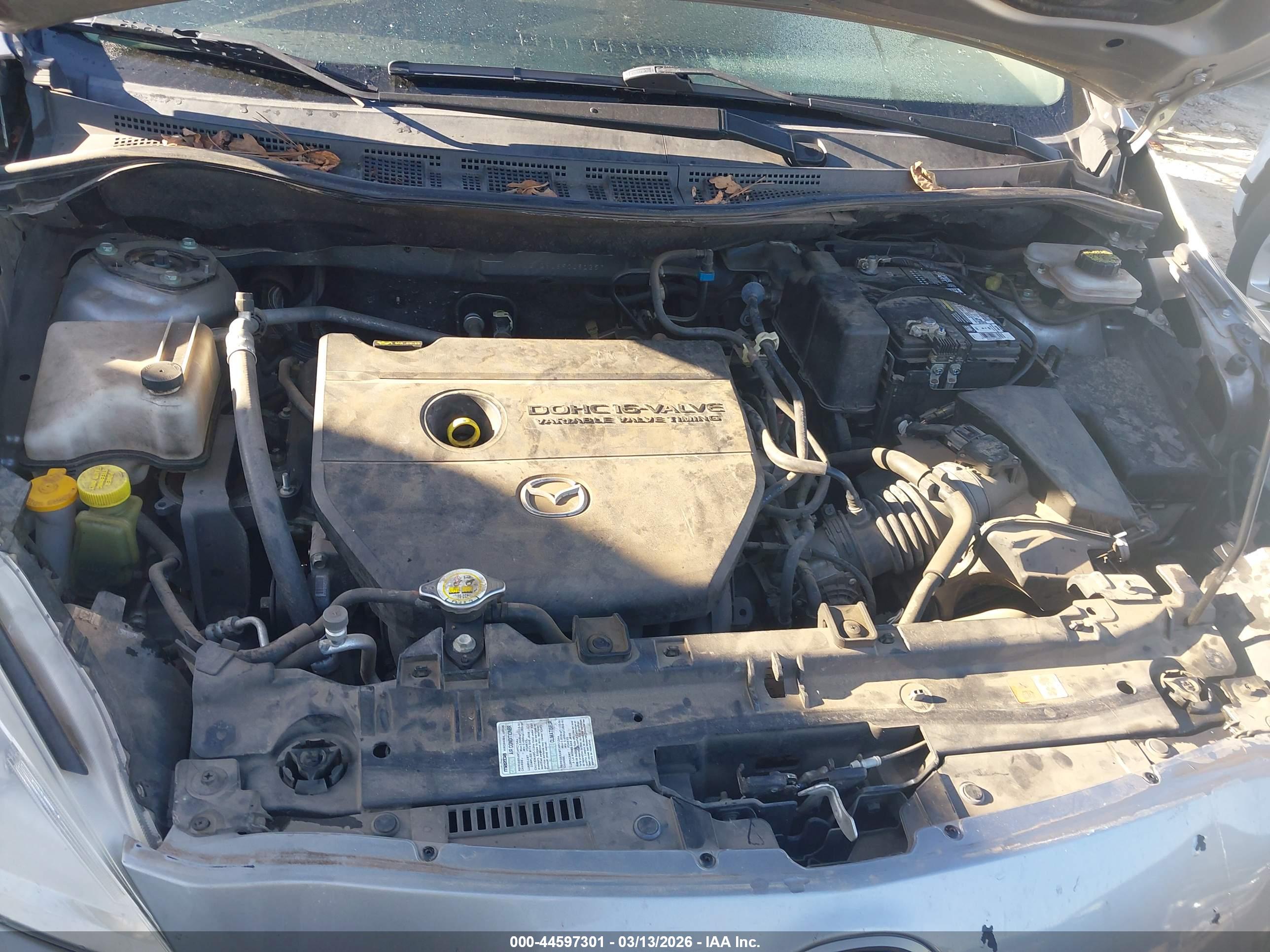 MAZDA MAZDA5 image 10