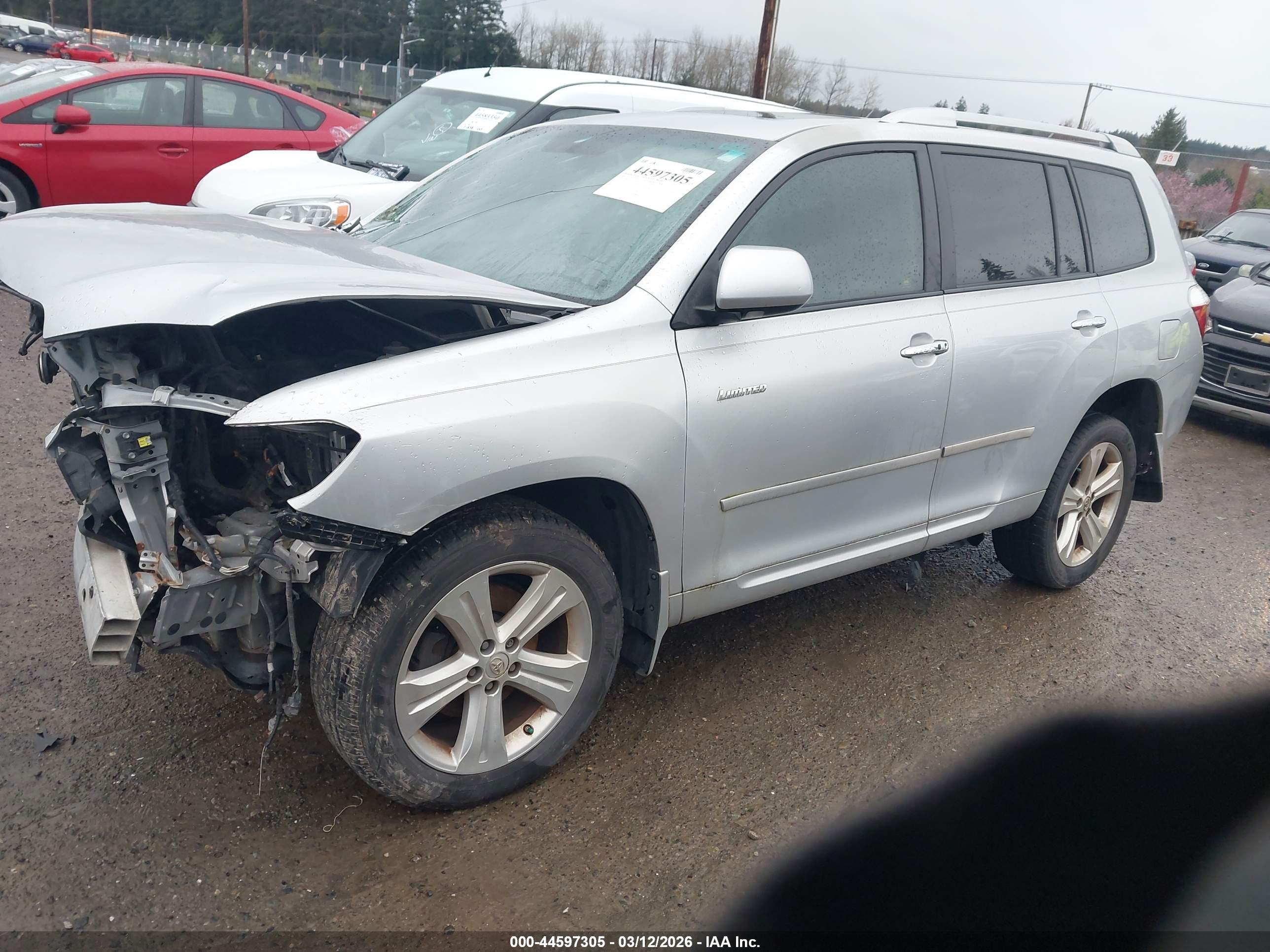 TOYOTA HIGHLANDER image 2