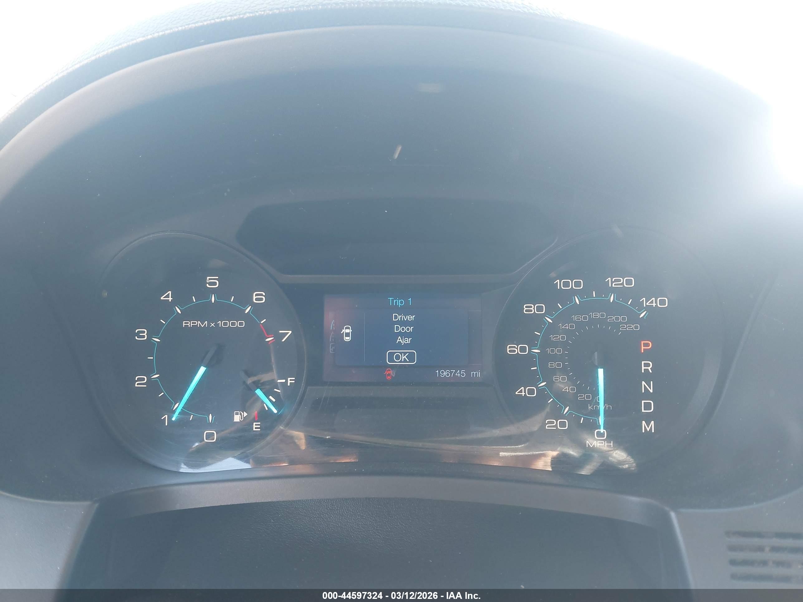 FORD EXPLORER image 7