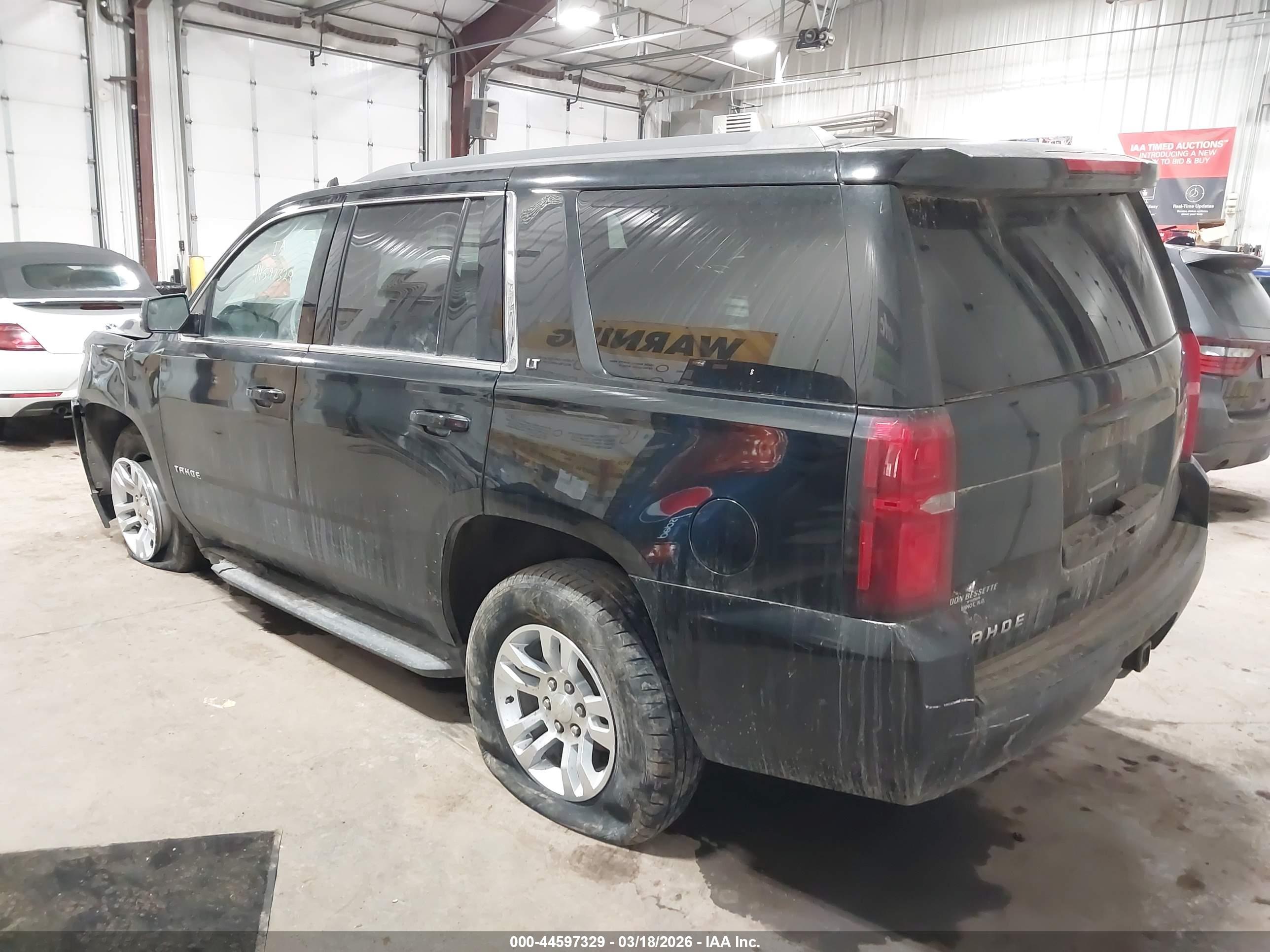 CHEVROLET TAHOE image 3