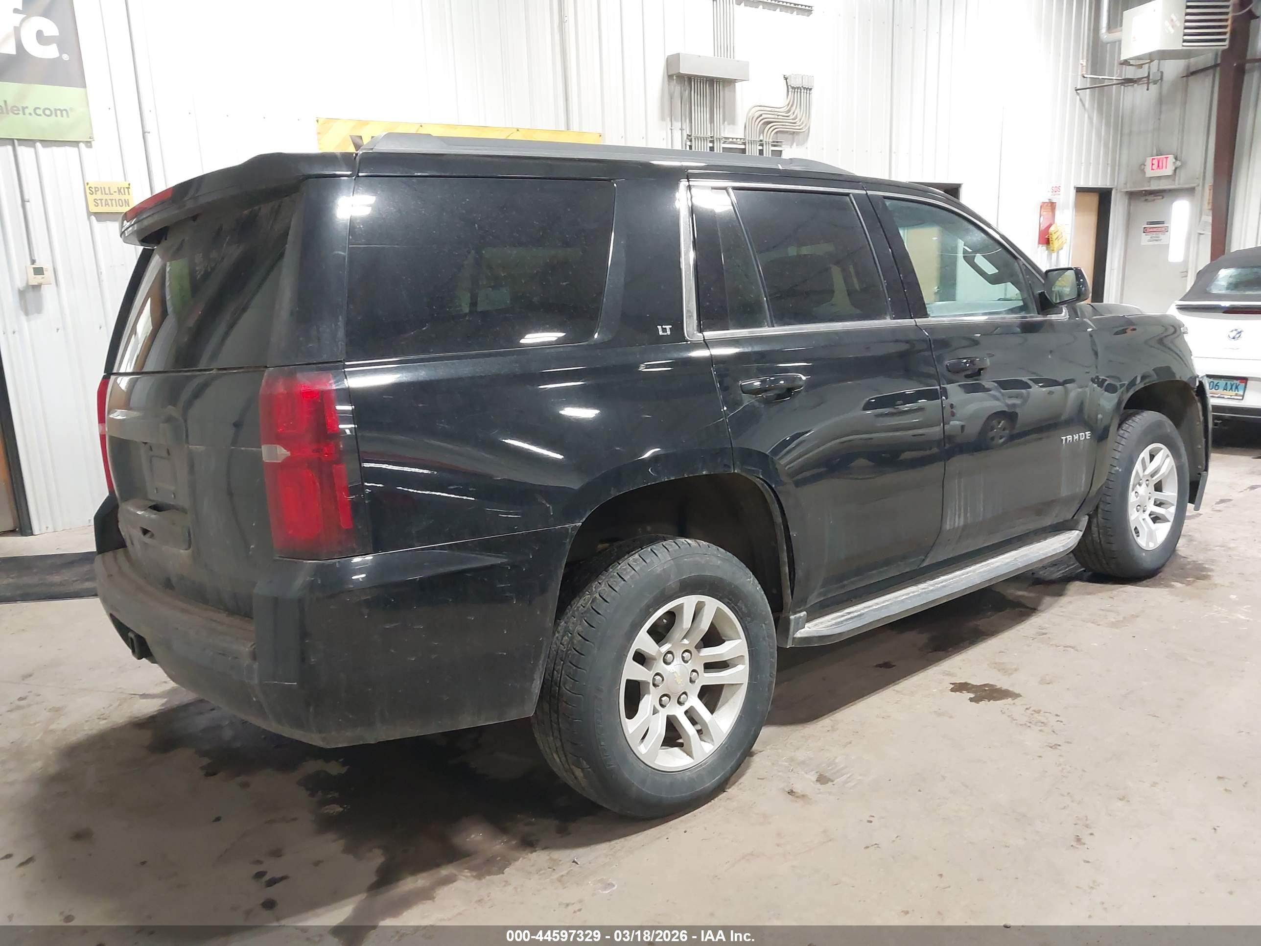 CHEVROLET TAHOE image 4