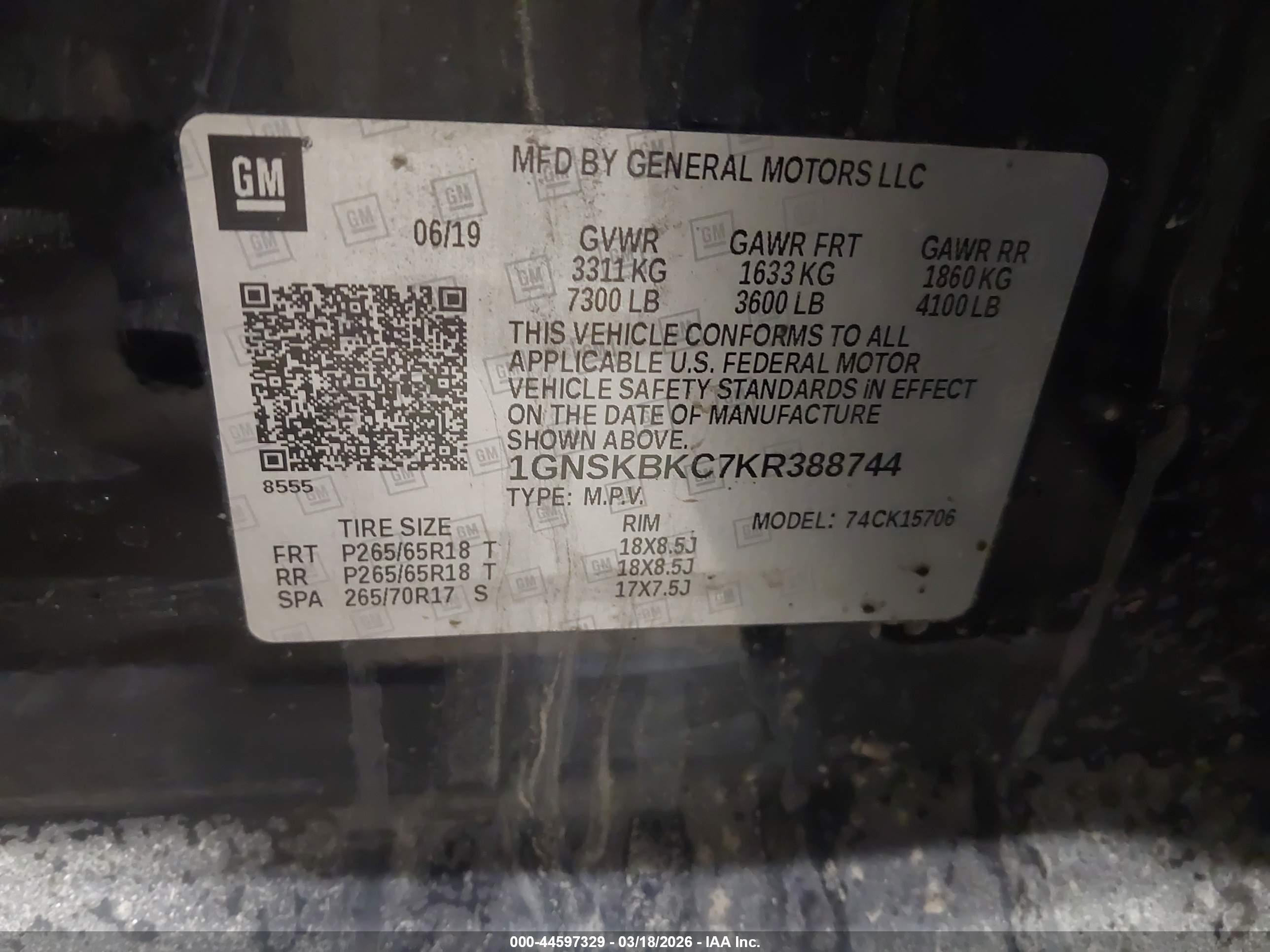 CHEVROLET TAHOE image 9