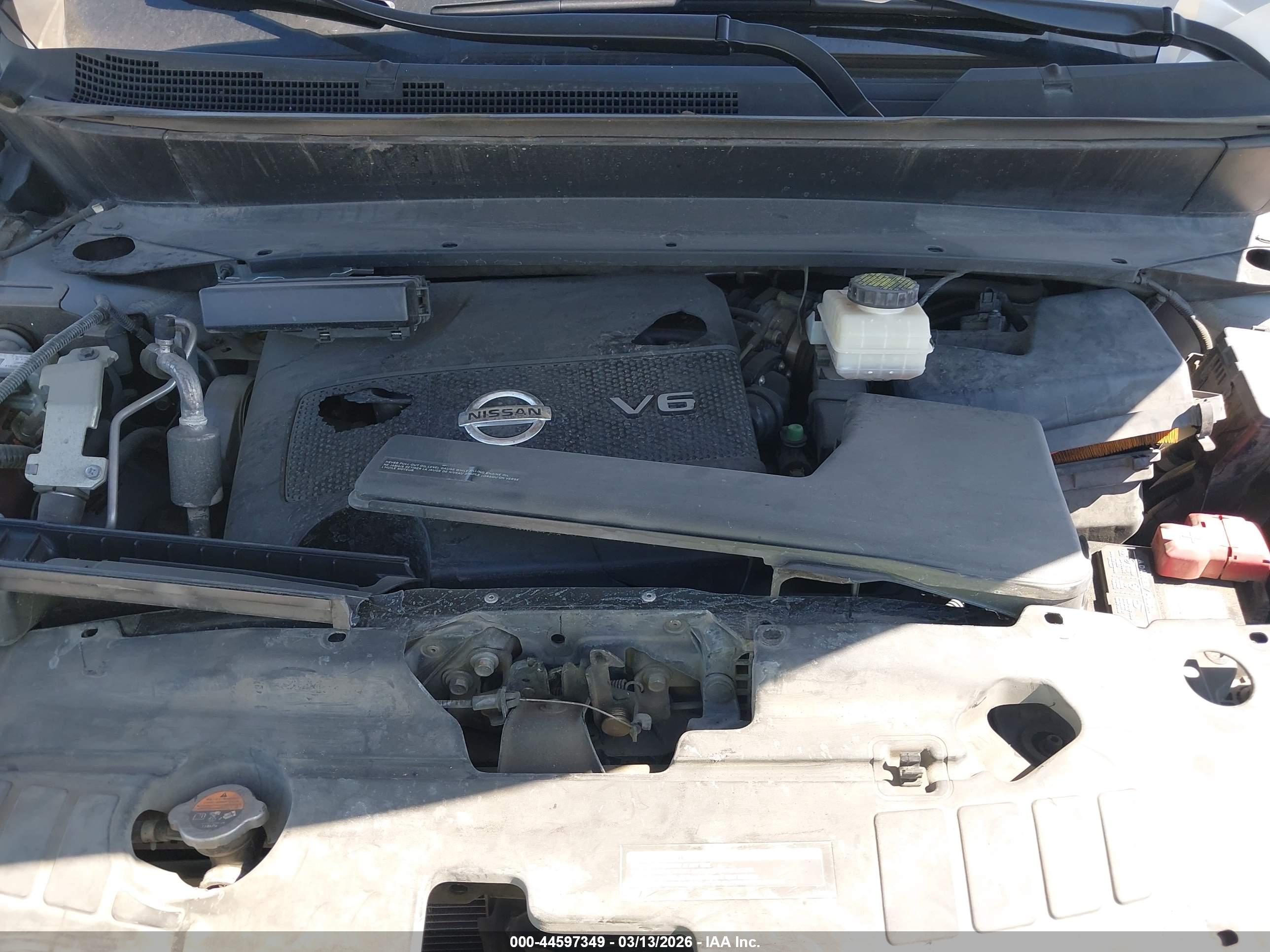 NISSAN PATHFINDER image 10
