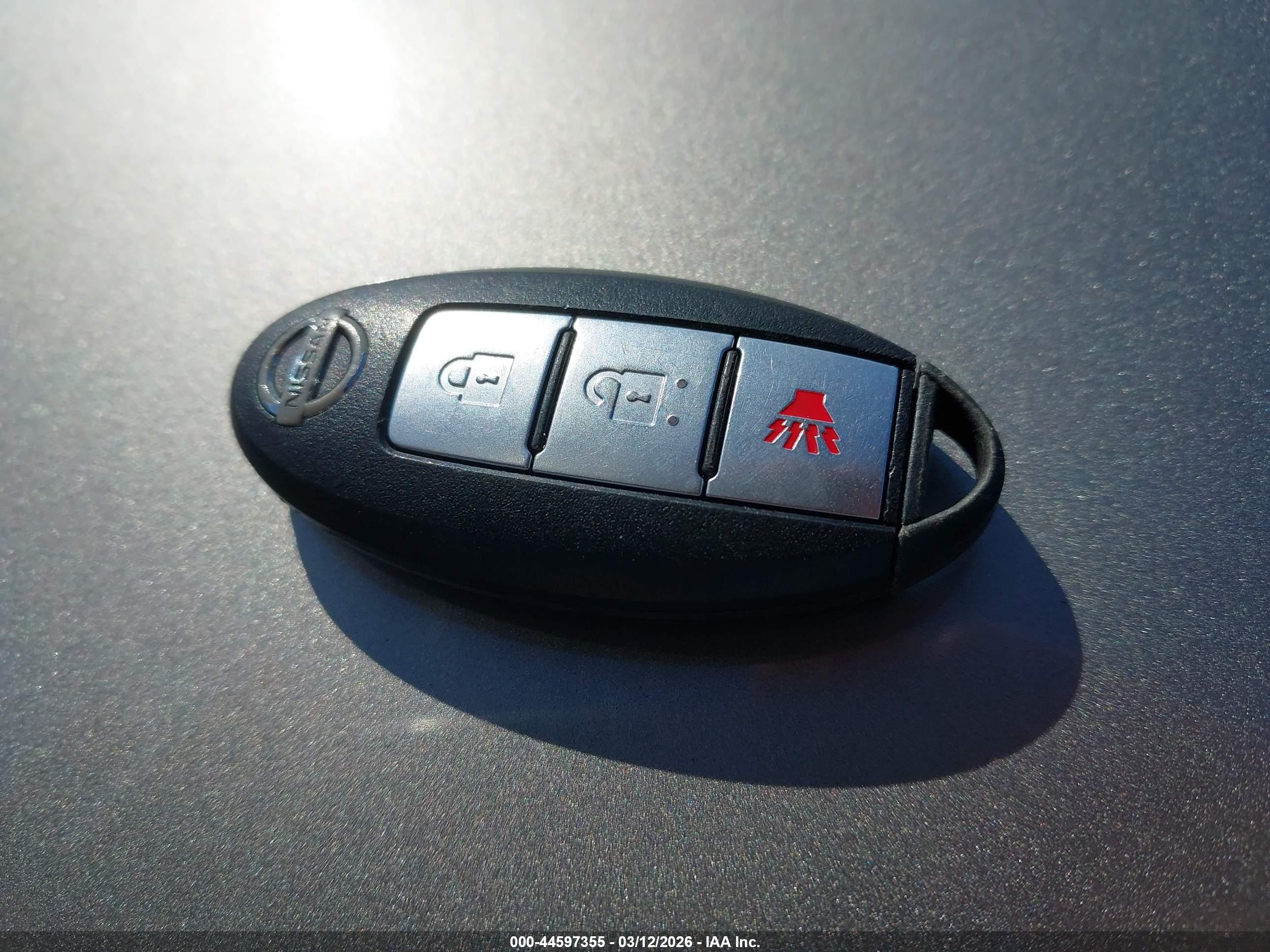 NISSAN ROGUE image 11