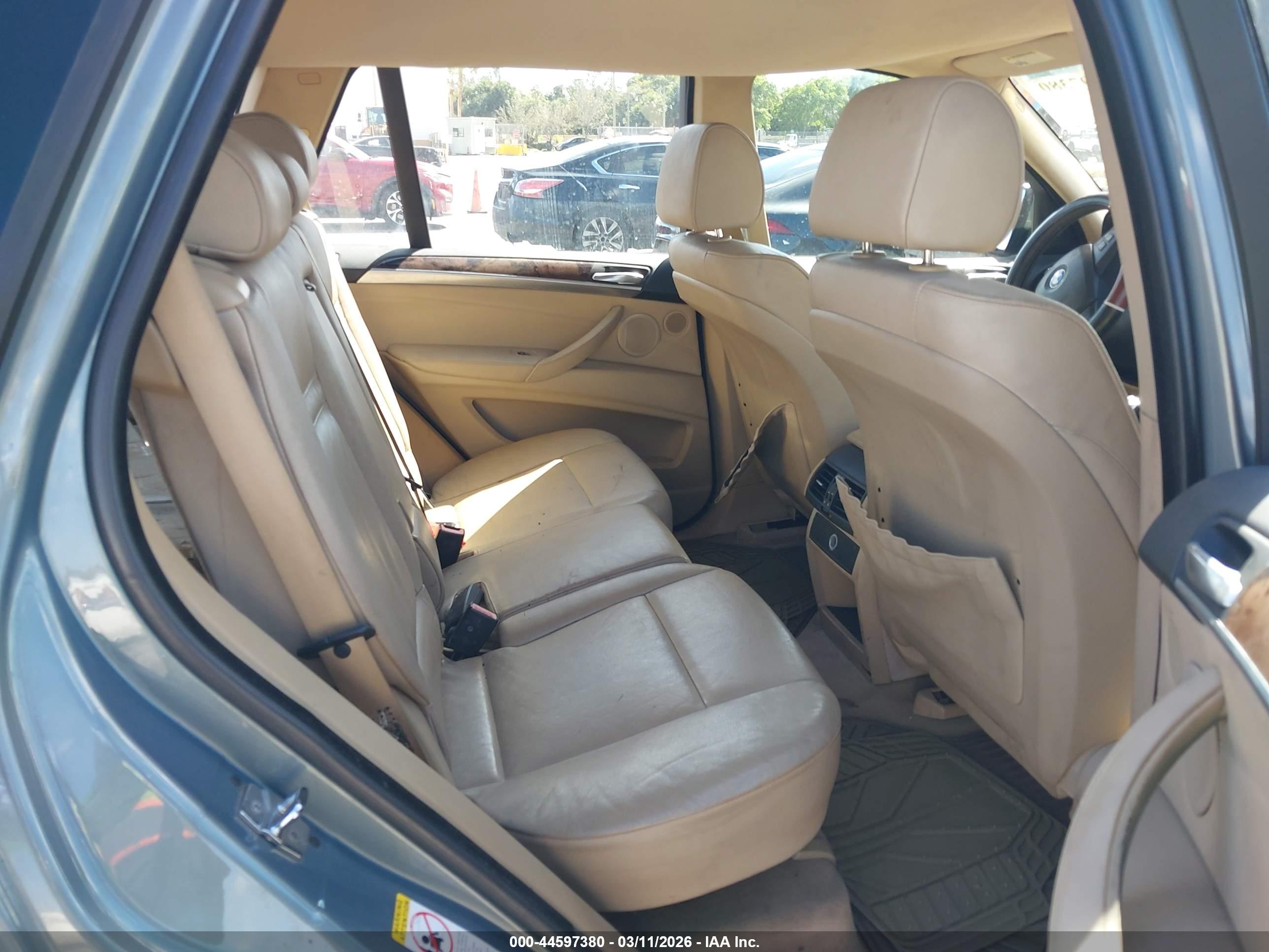 BMW X5 image 8