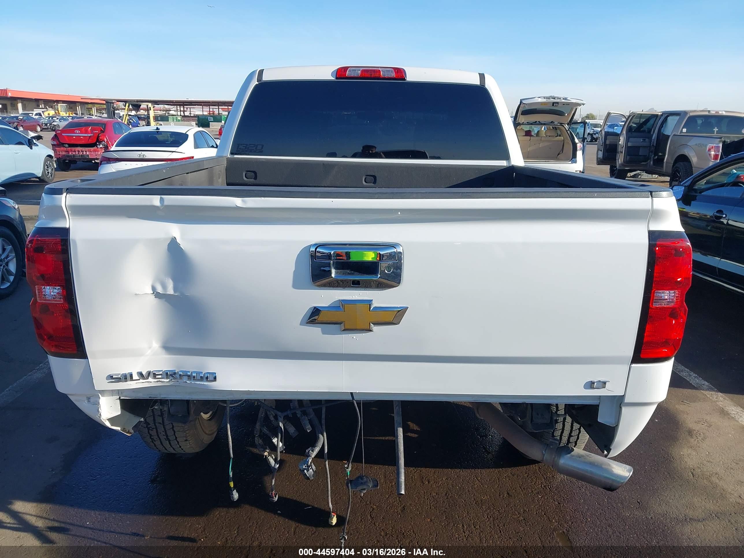 CHEVROLET SILVERADO image 6