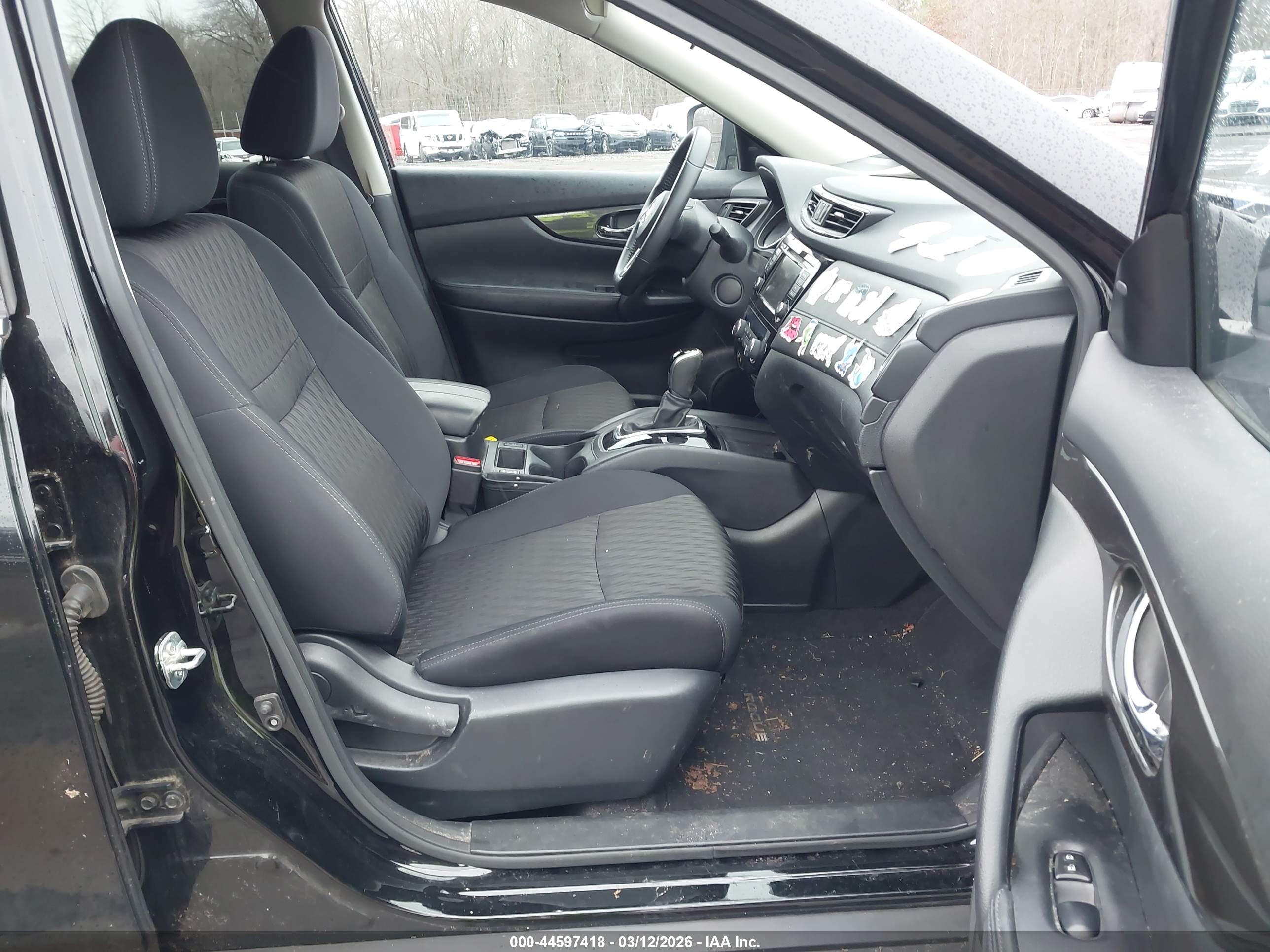 NISSAN ROGUE image 5