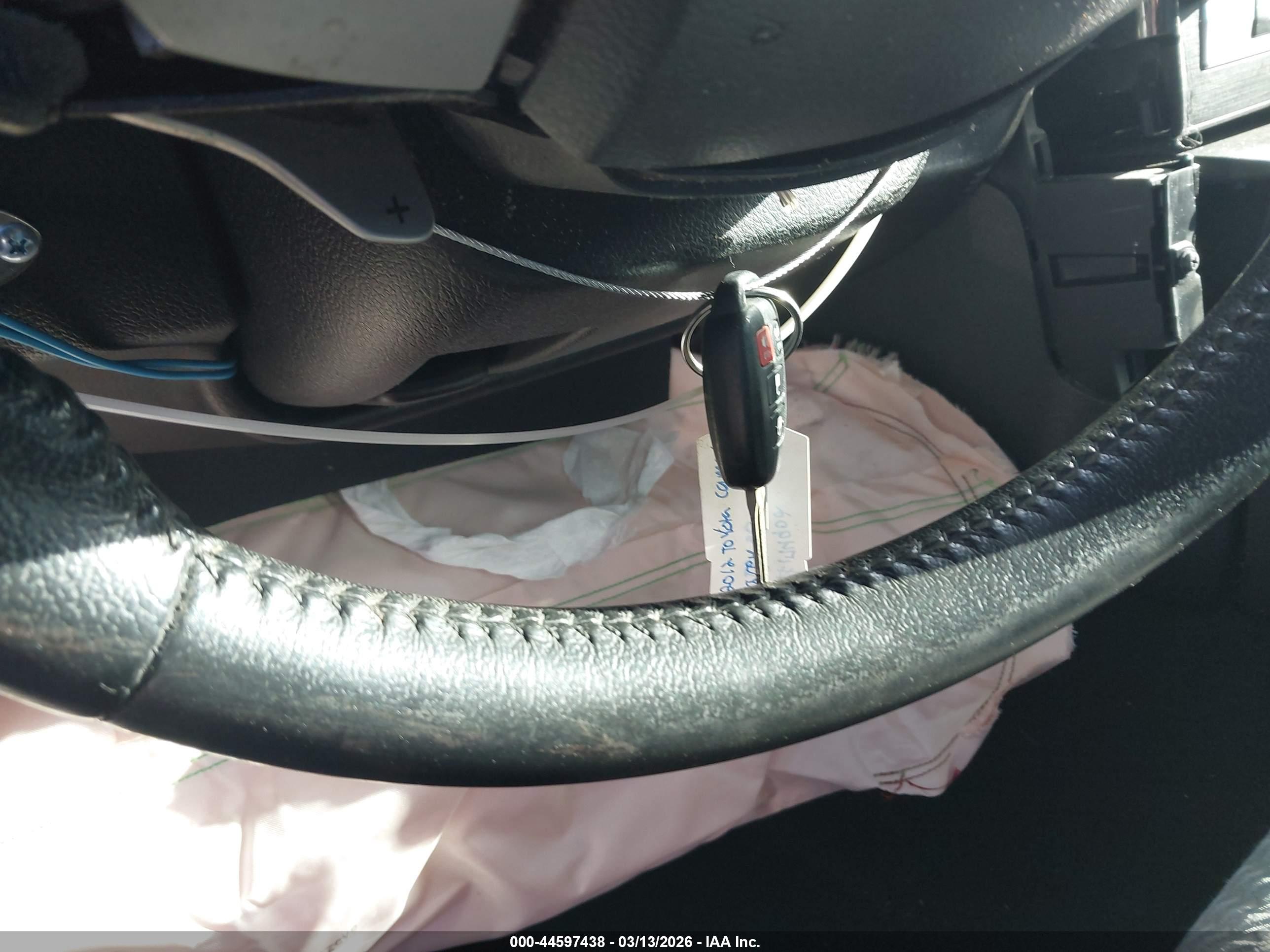 TOYOTA CAMRY image 11