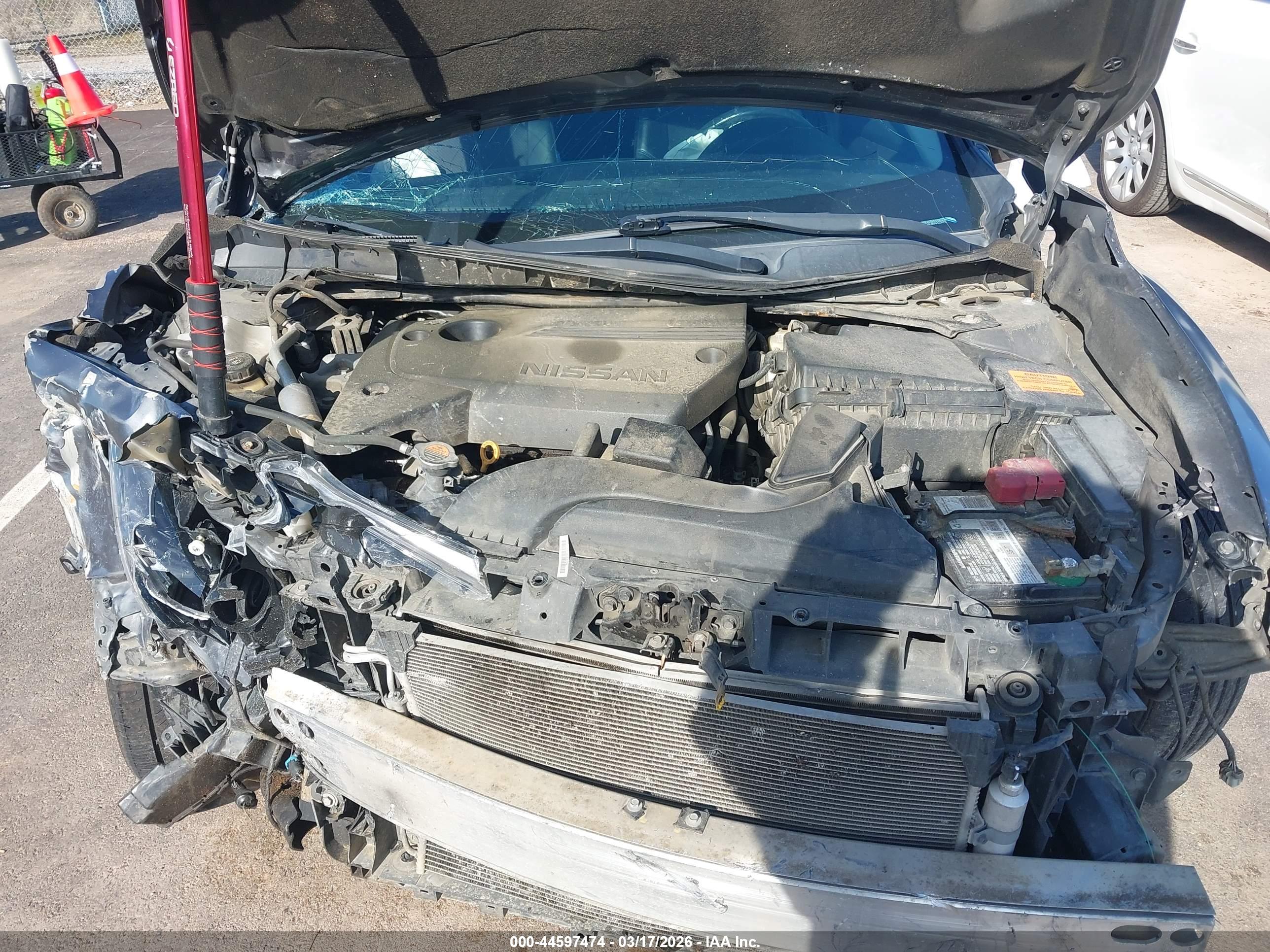 NISSAN ALTIMA image 10