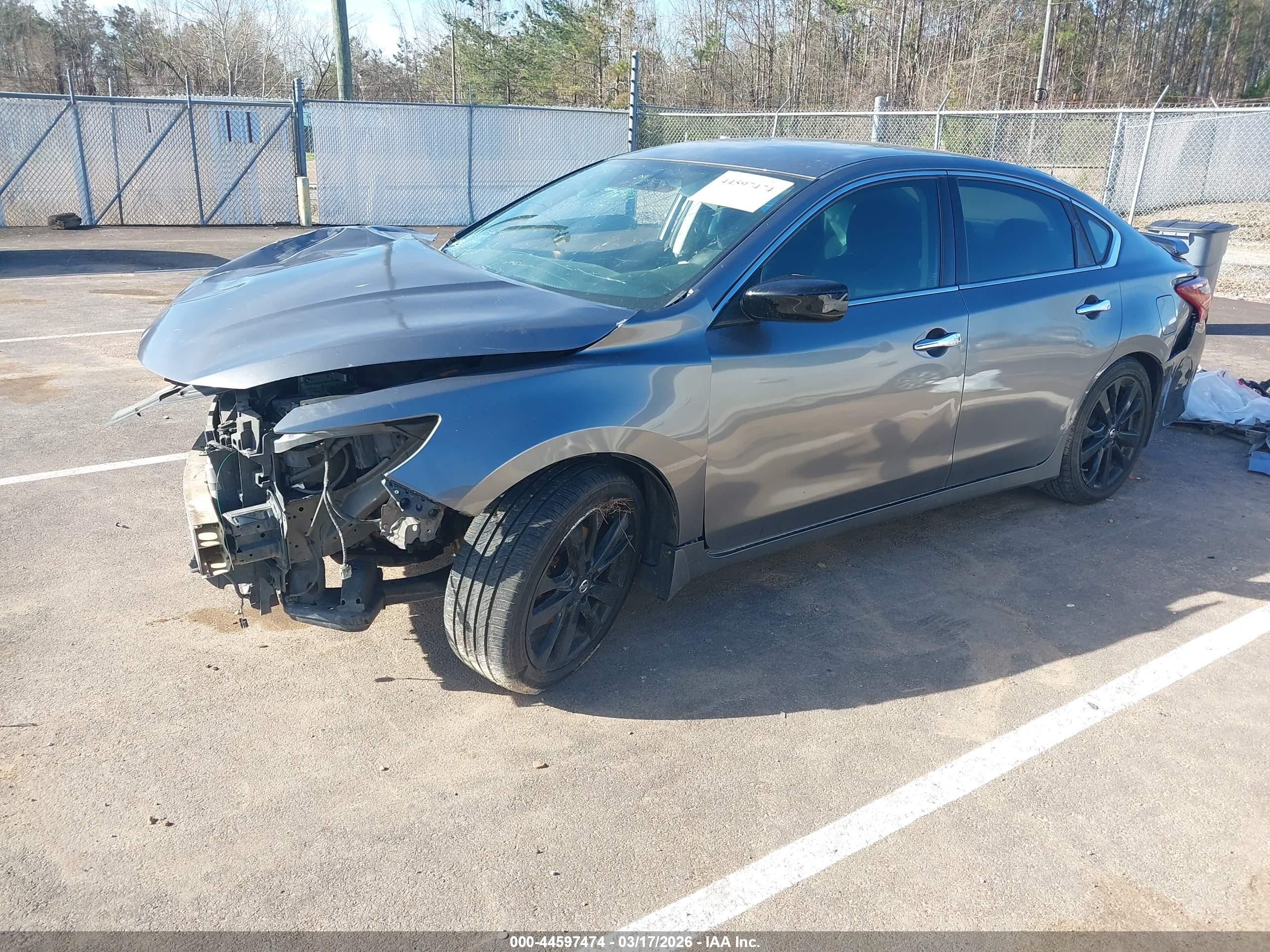 NISSAN ALTIMA image 2