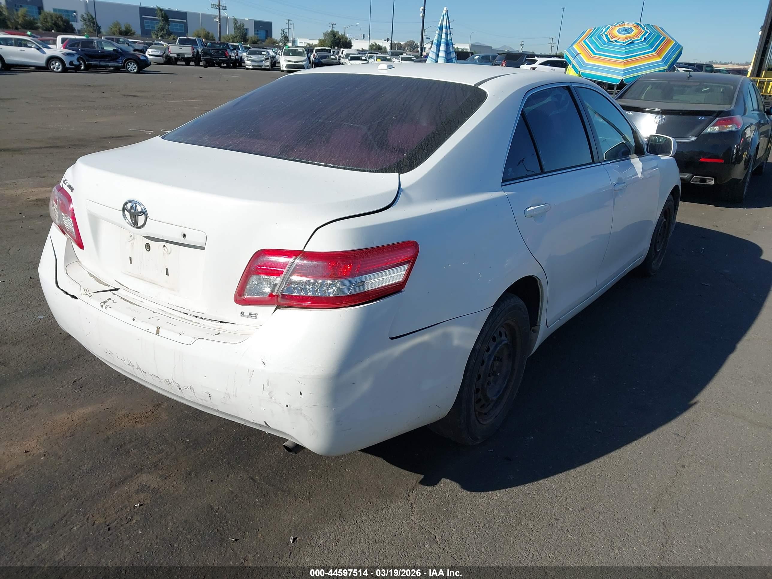 TOYOTA CAMRY image 4