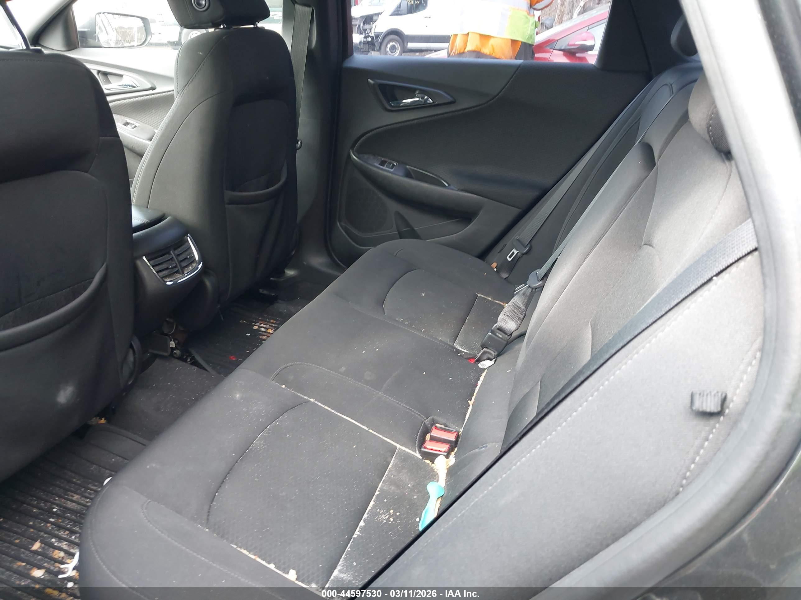 CHEVROLET MALIBU image 8