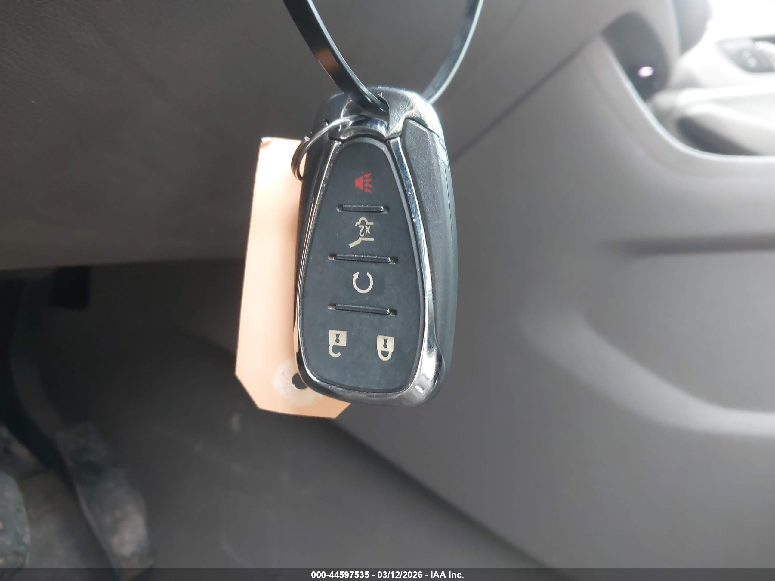 CHEVROLET TRAVERSE image 11