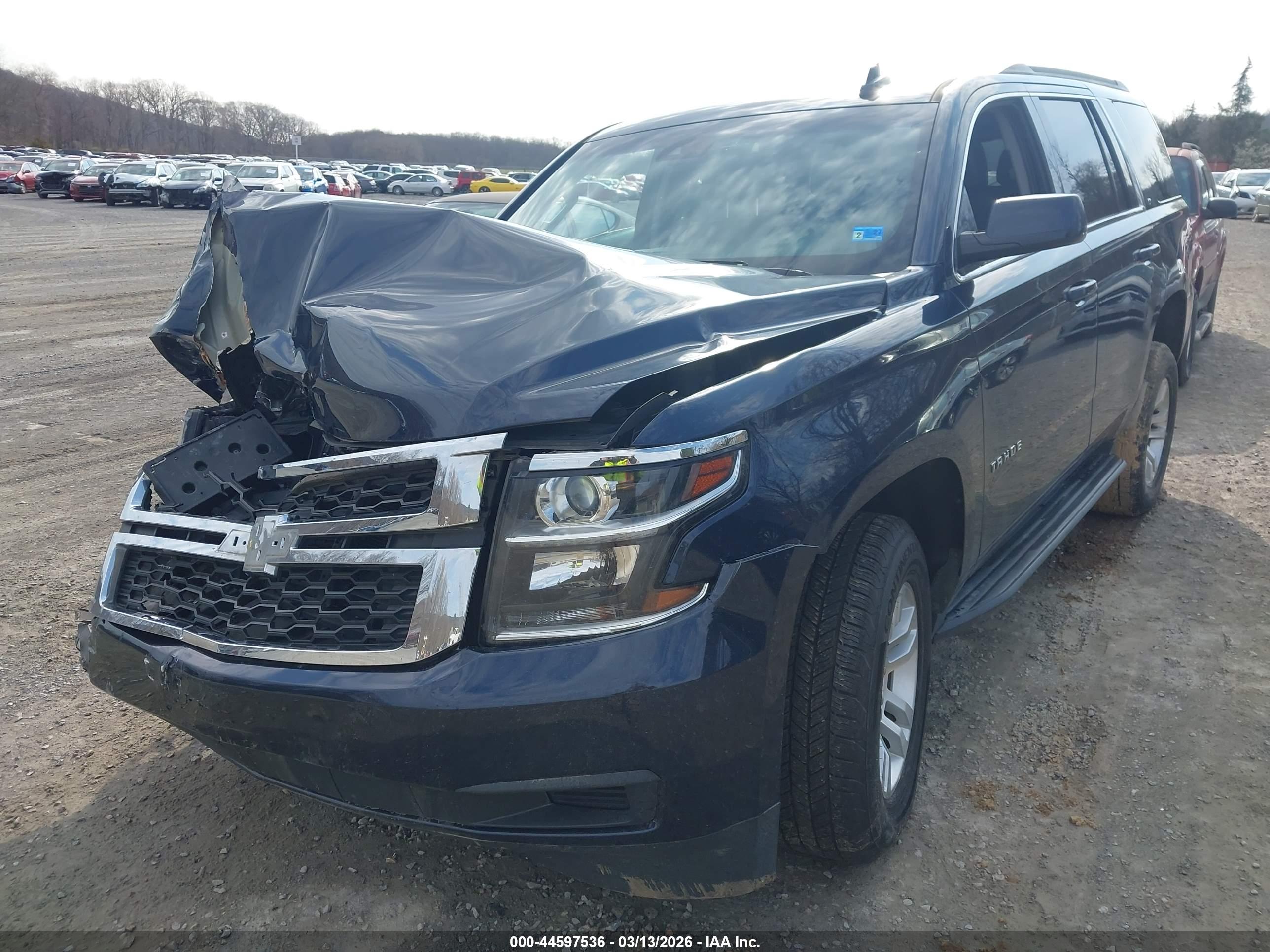 CHEVROLET TAHOE image 6