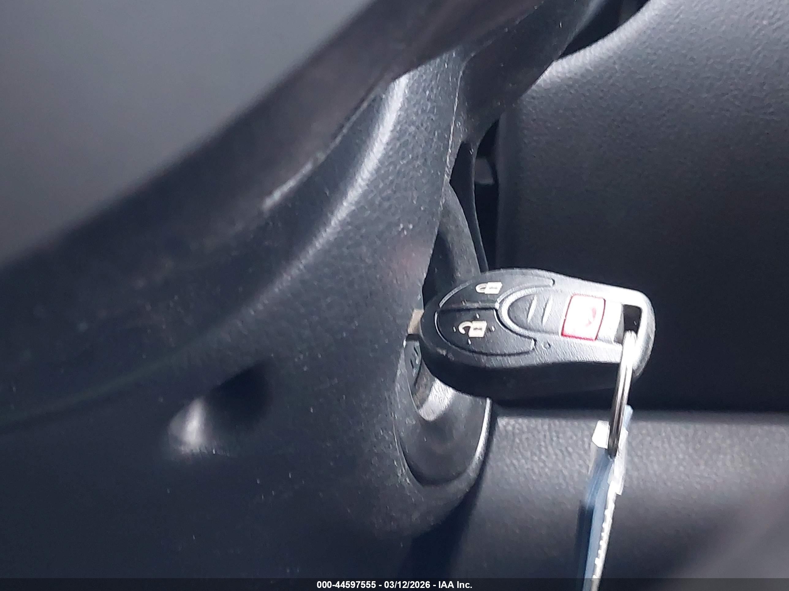NISSAN ROGUE image 11