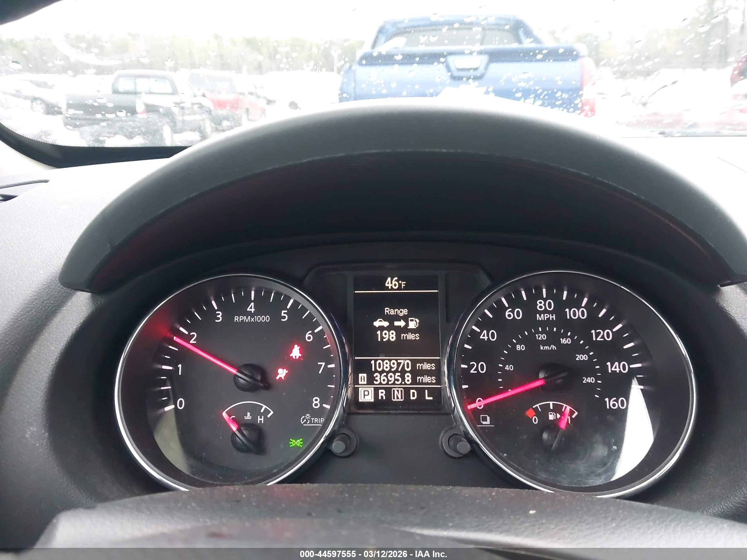 NISSAN ROGUE image 7