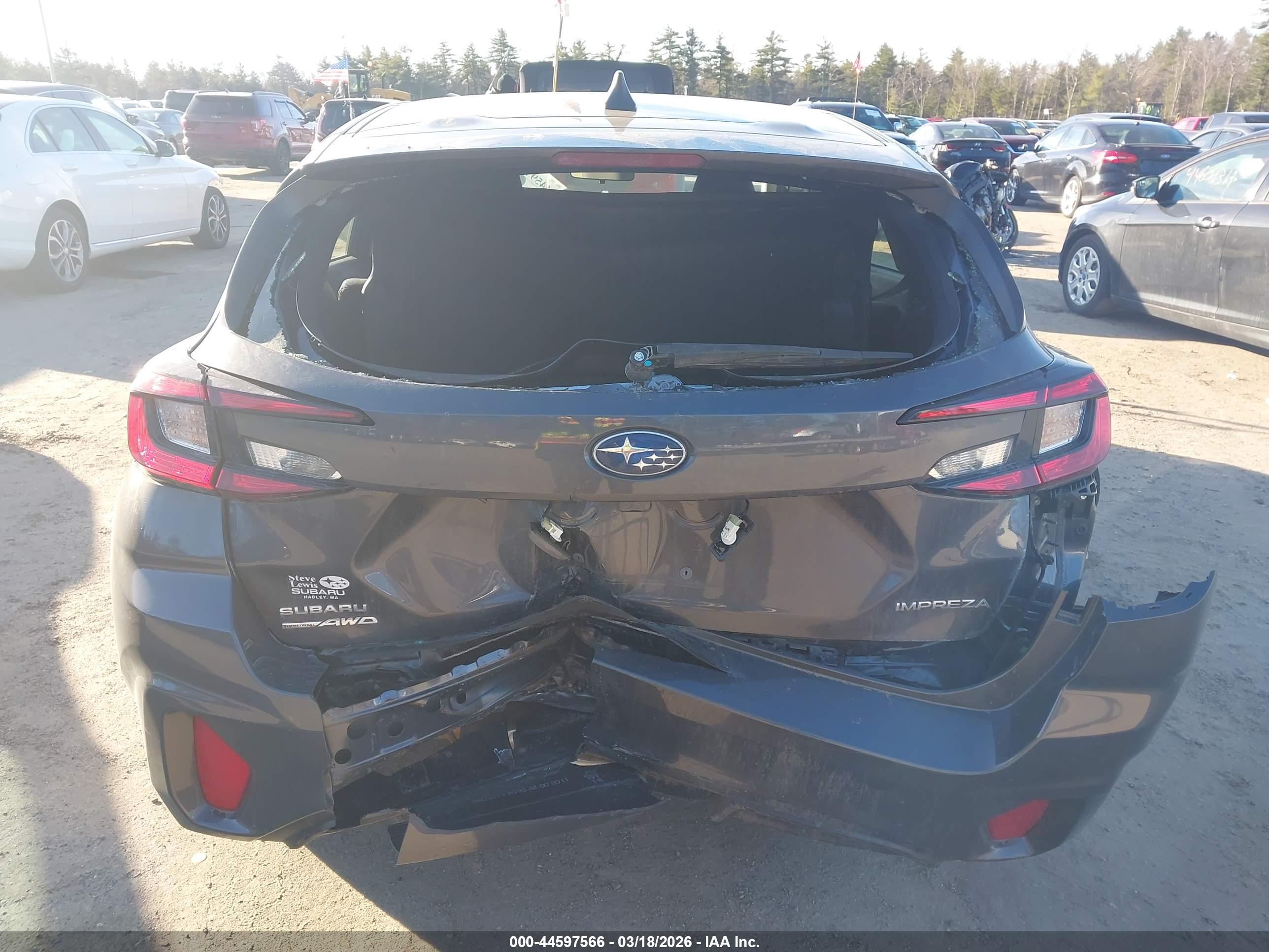 SUBARU IMPREZA image 6
