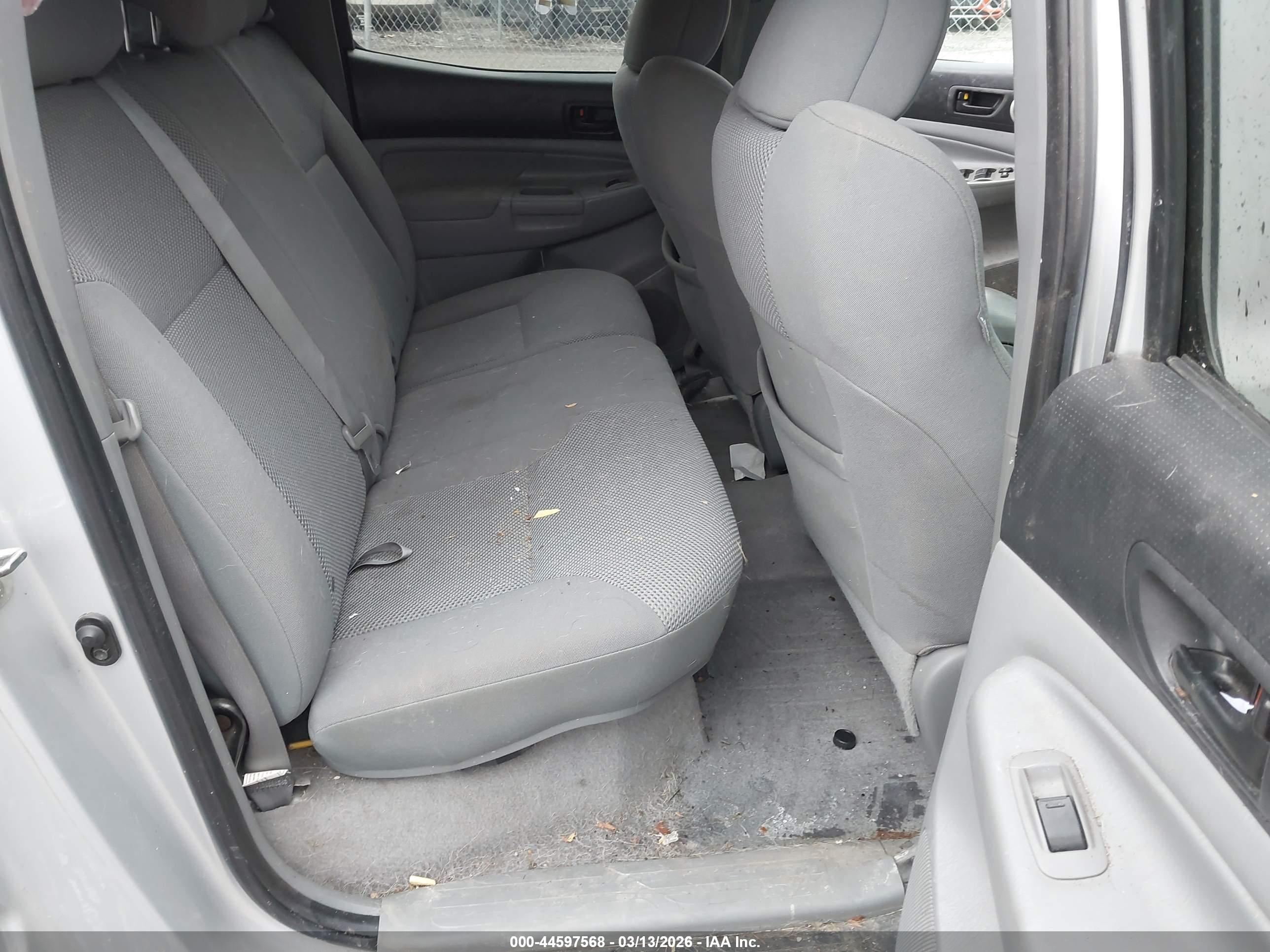 TOYOTA TACOMA image 8