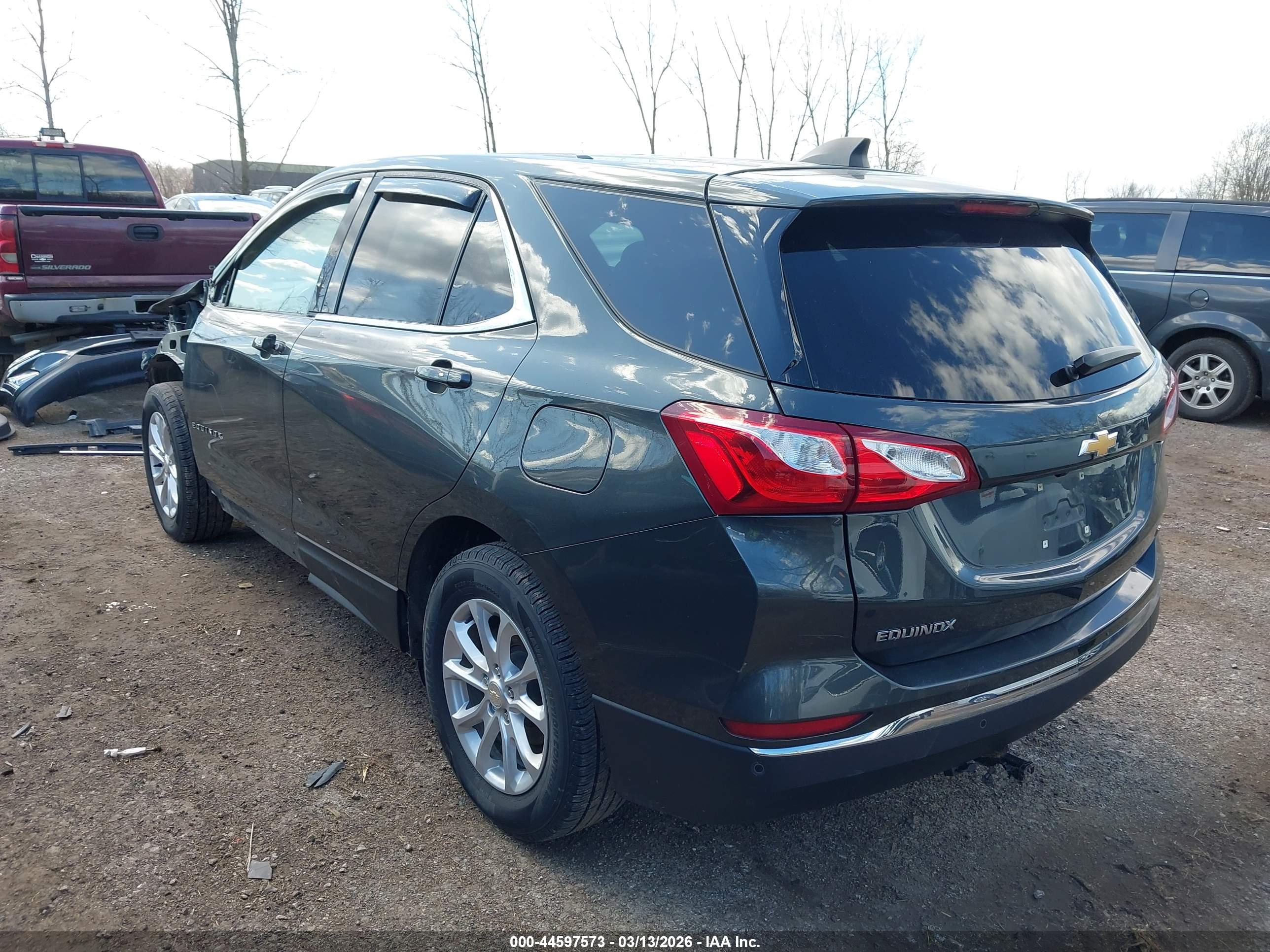 CHEVROLET EQUINOX image 3
