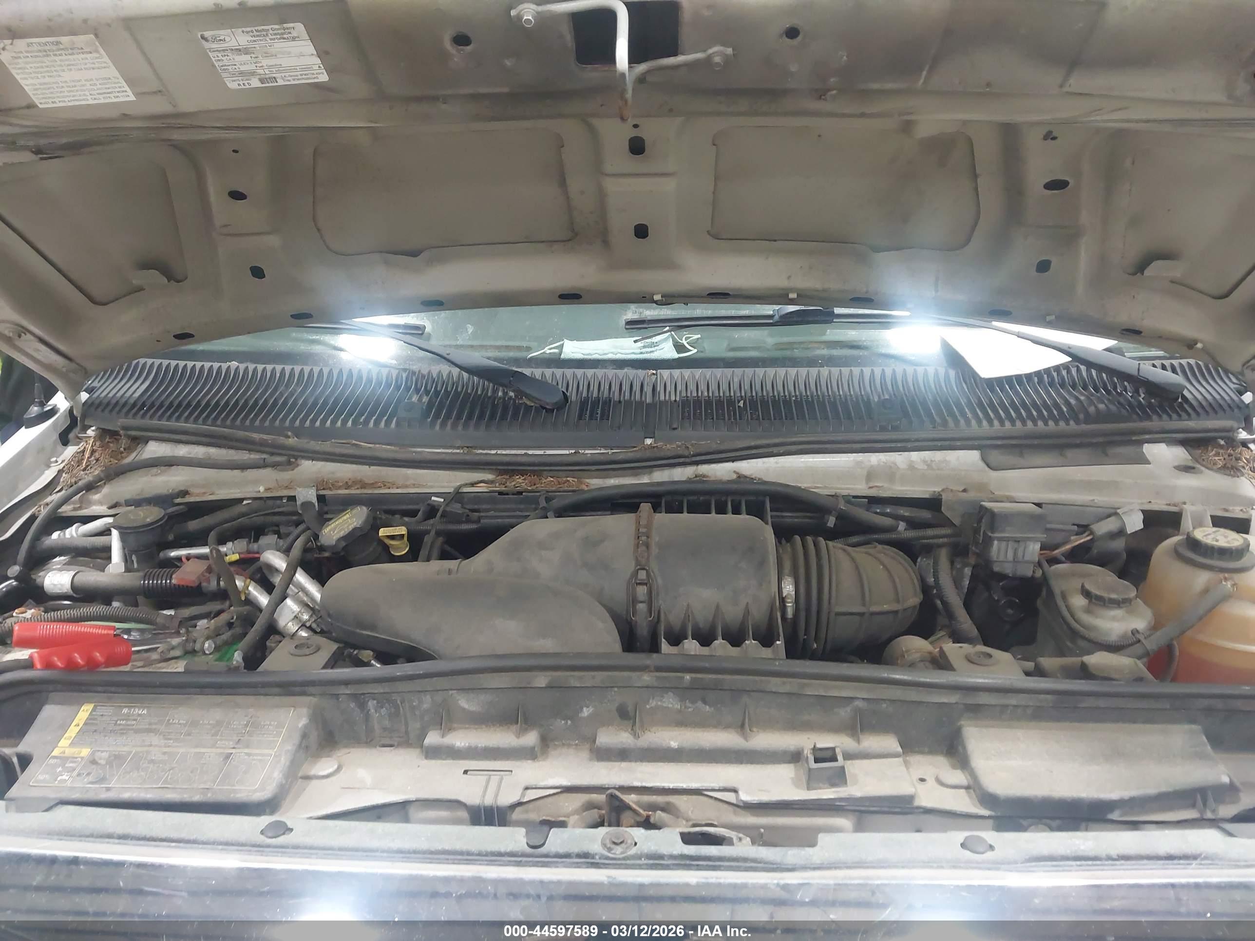 FORD E-350 image 10
