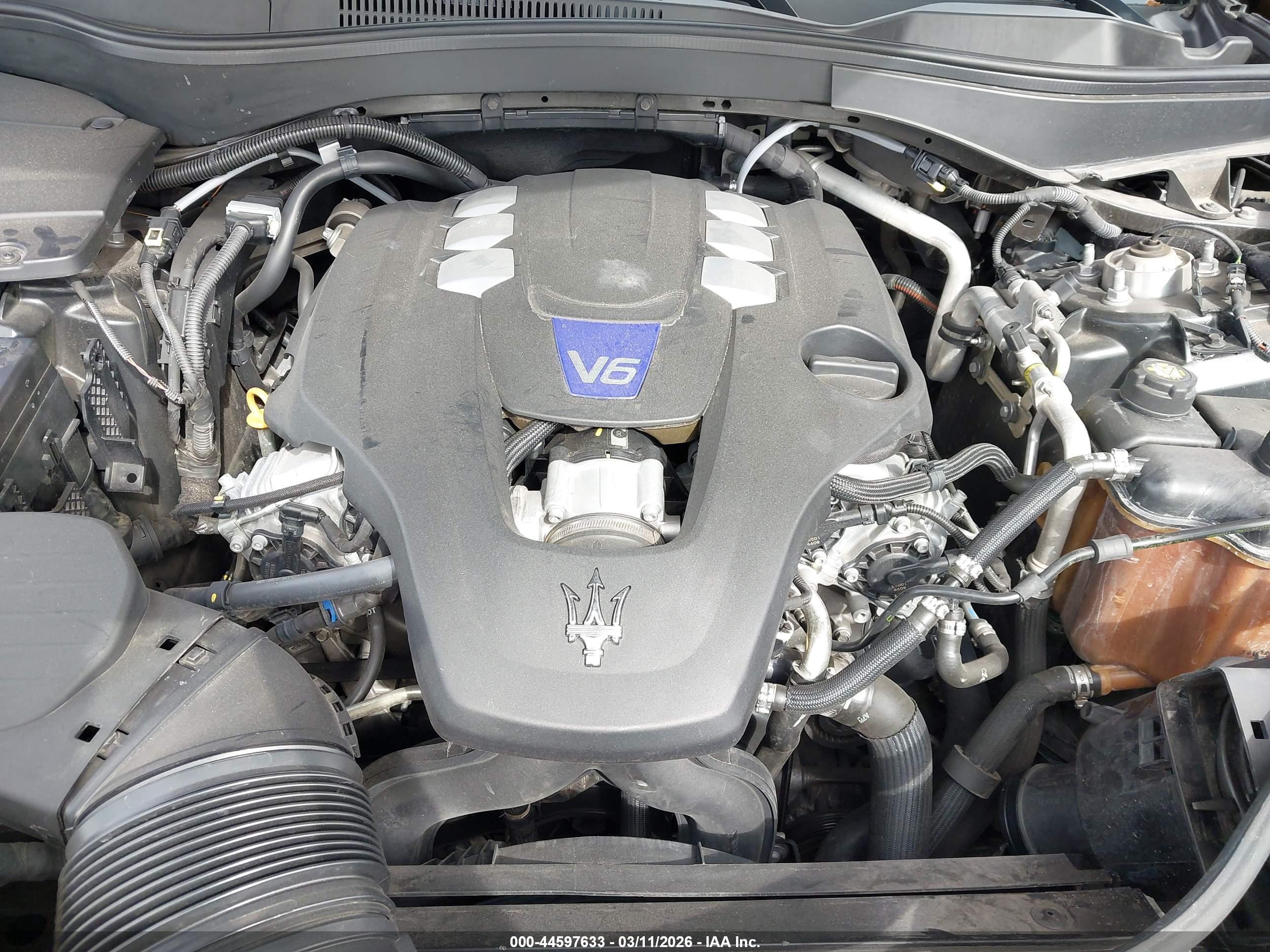 MASERATI LEVANTE image 10