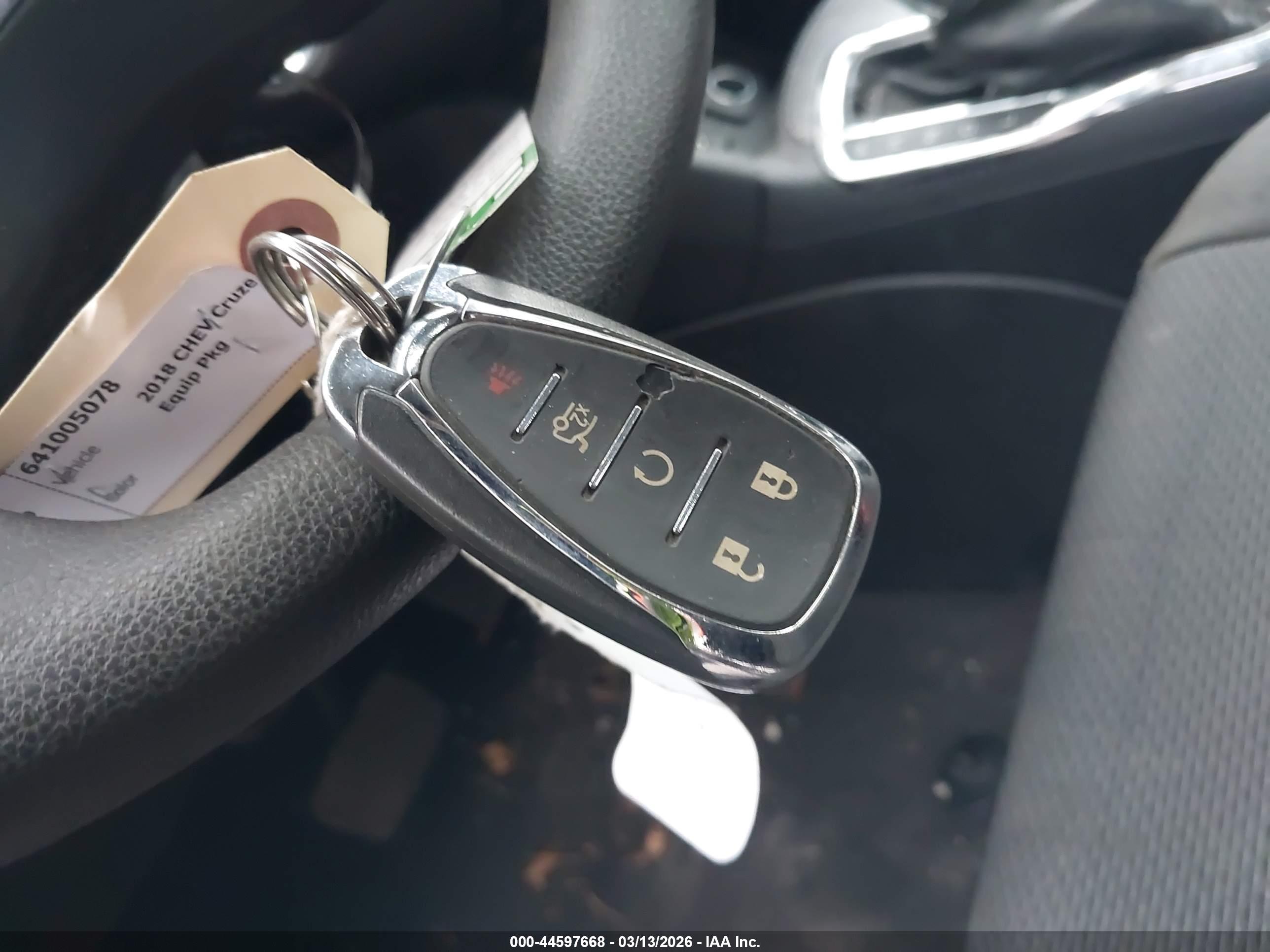 CHEVROLET CRUZE image 11