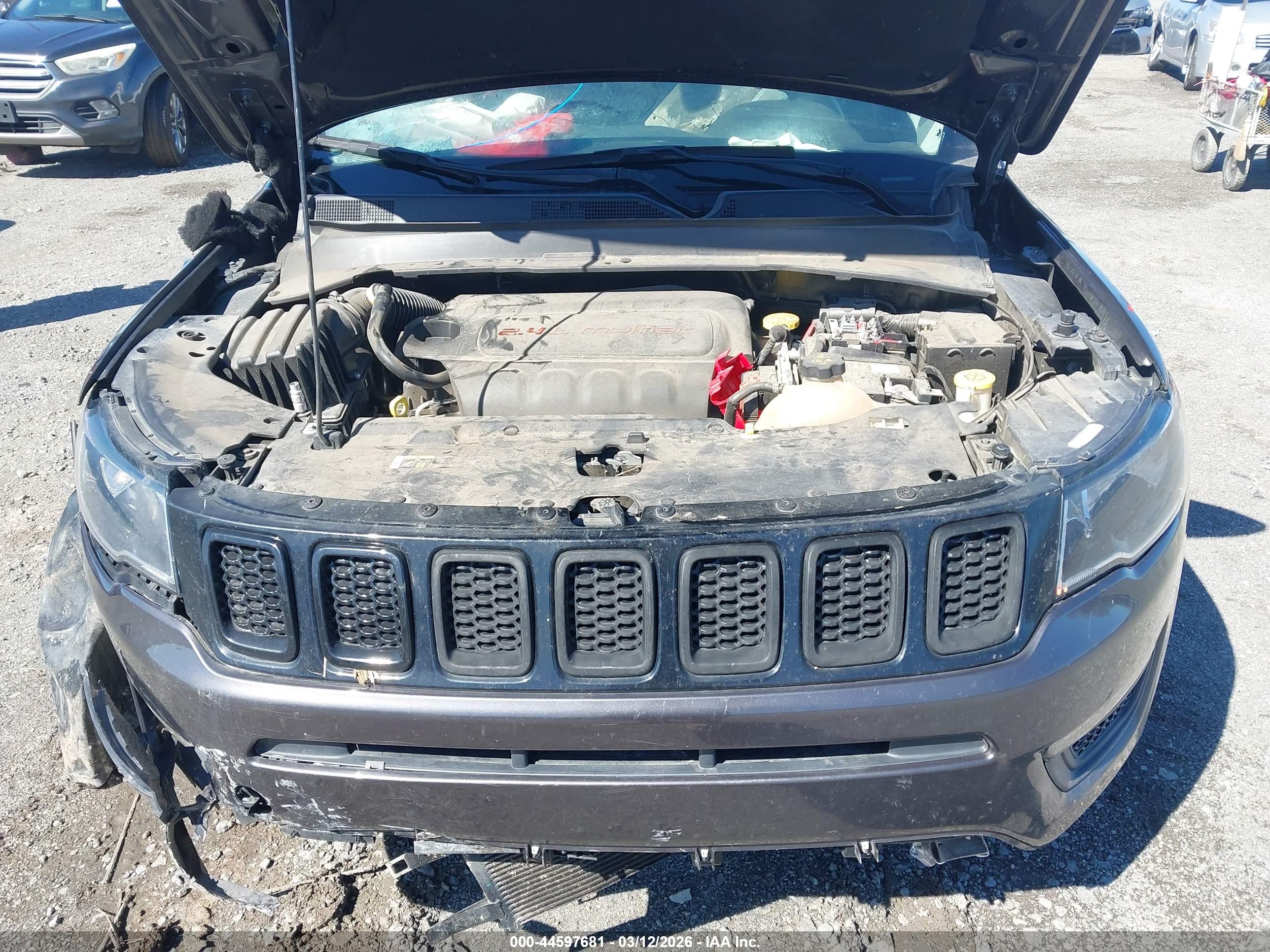JEEP COMPASS image 10
