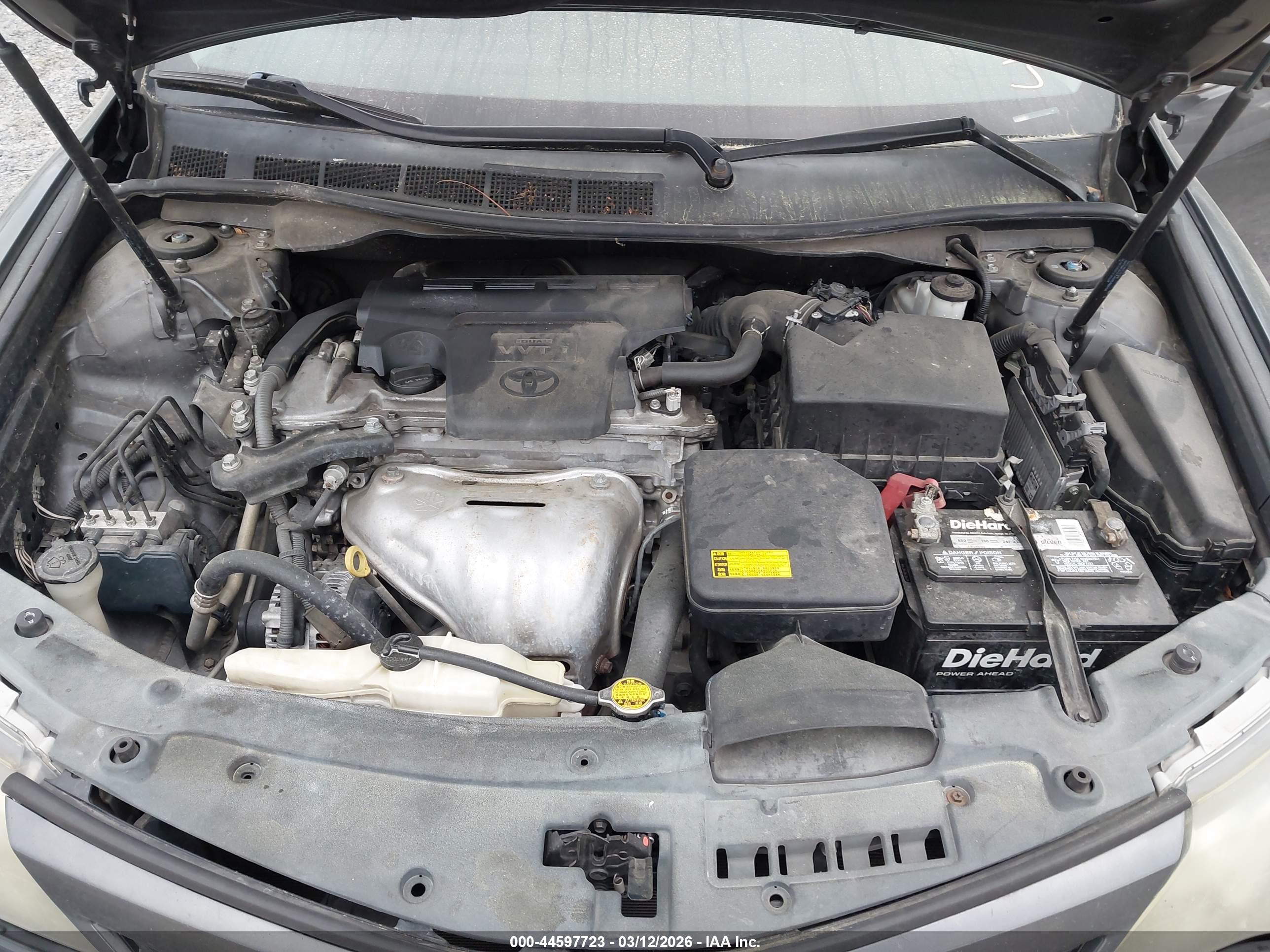 TOYOTA CAMRY image 10