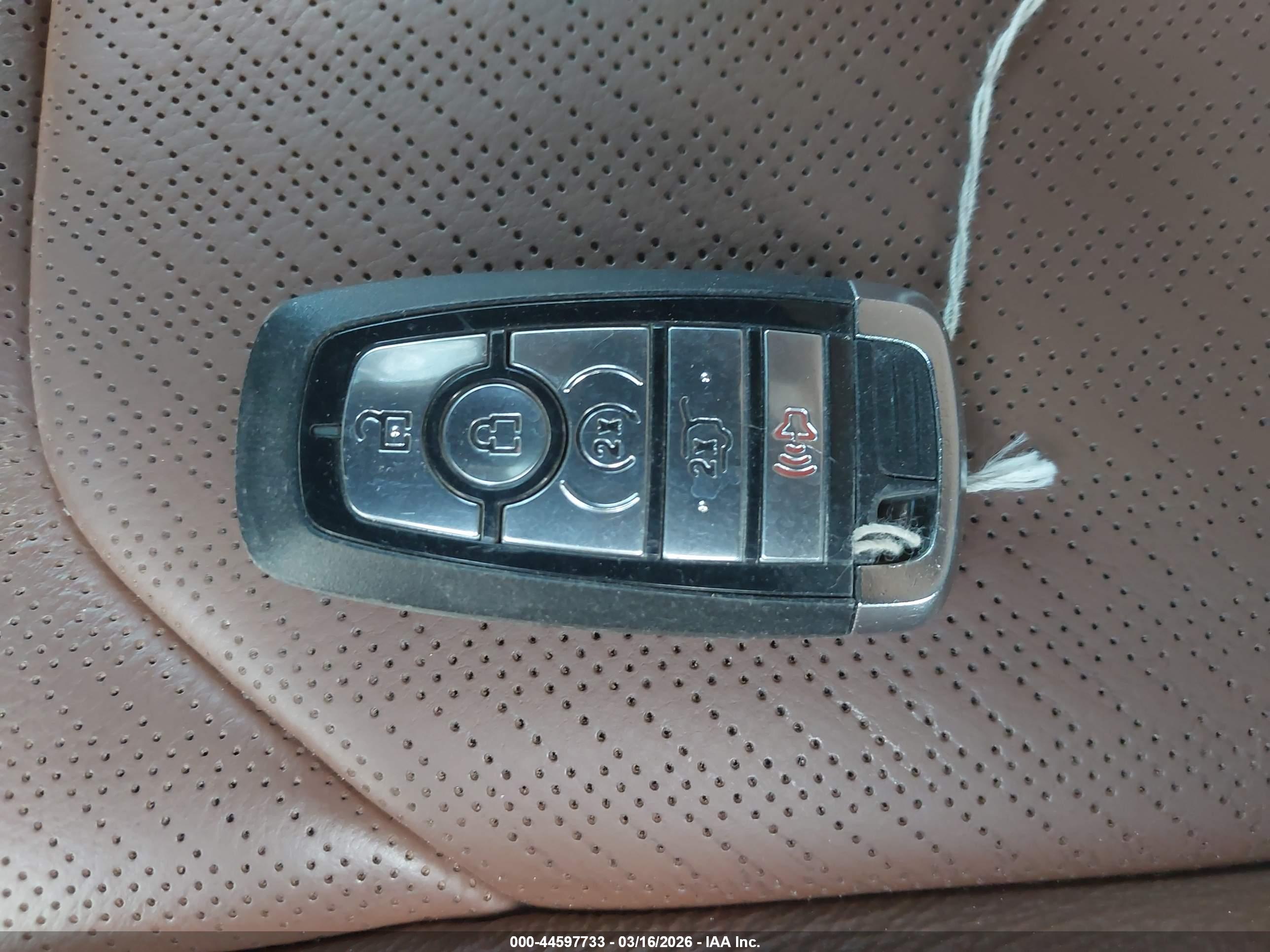FORD EXPEDITION image 11