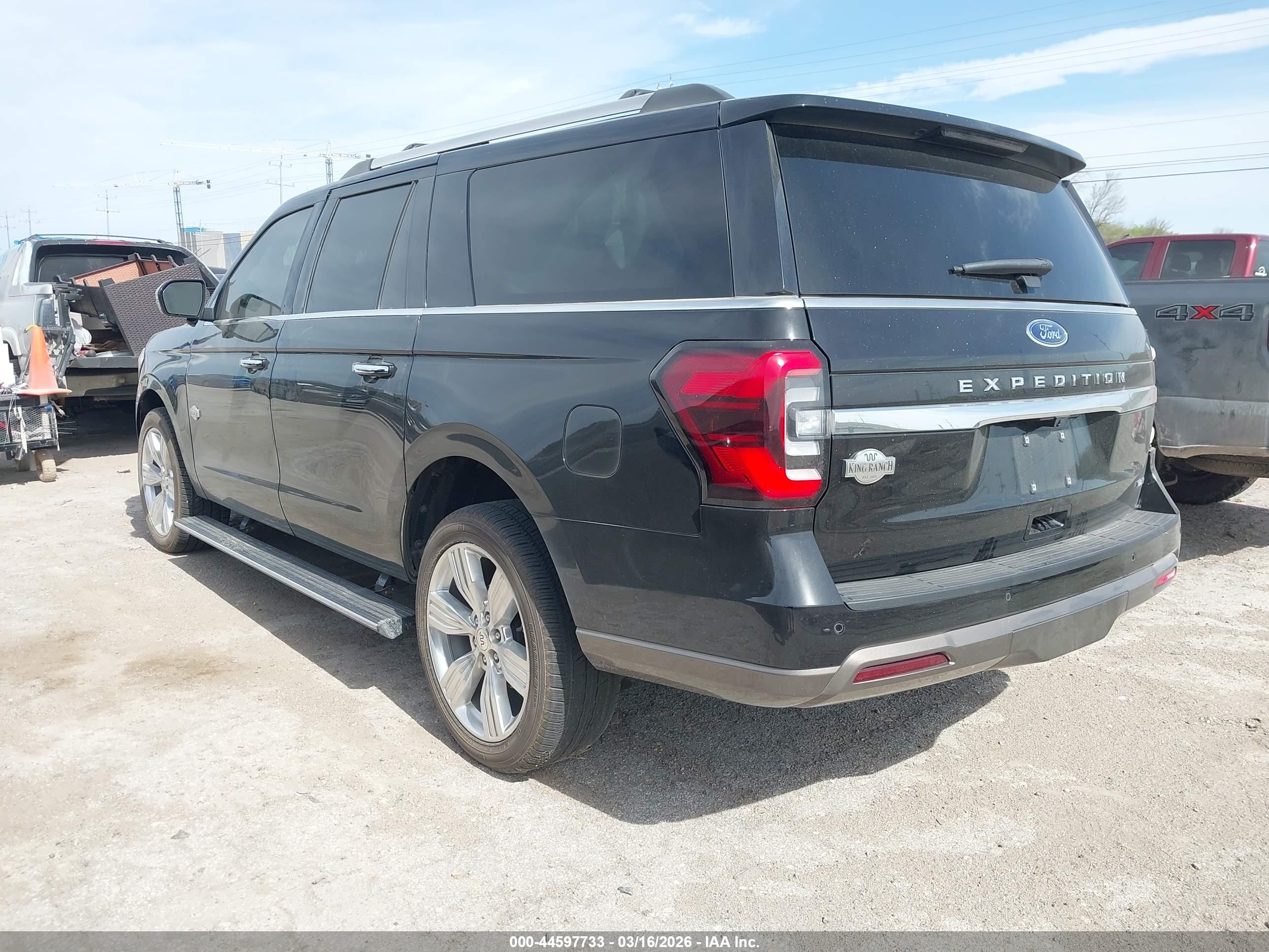 FORD EXPEDITION image 3