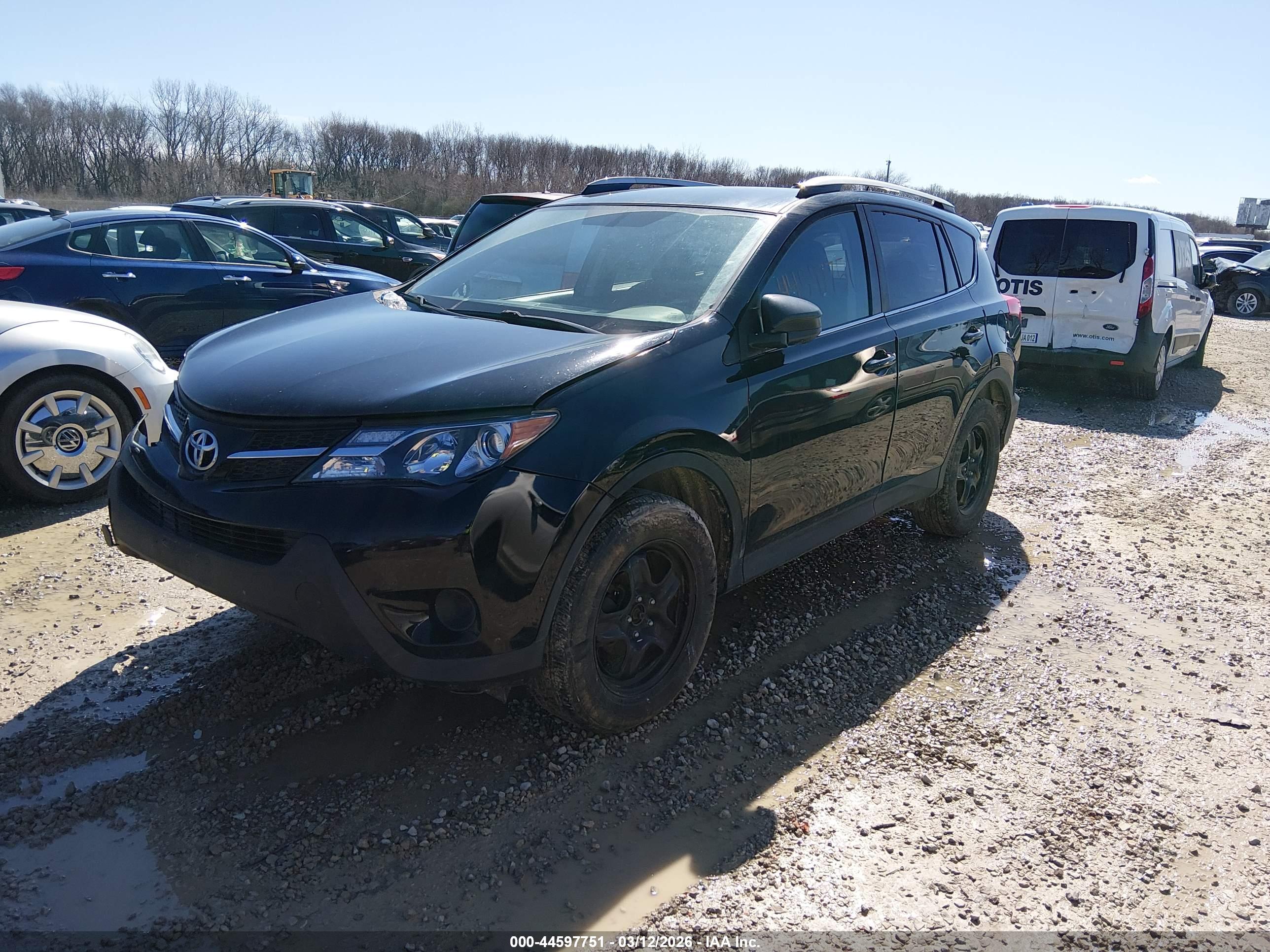 TOYOTA RAV4 image 2