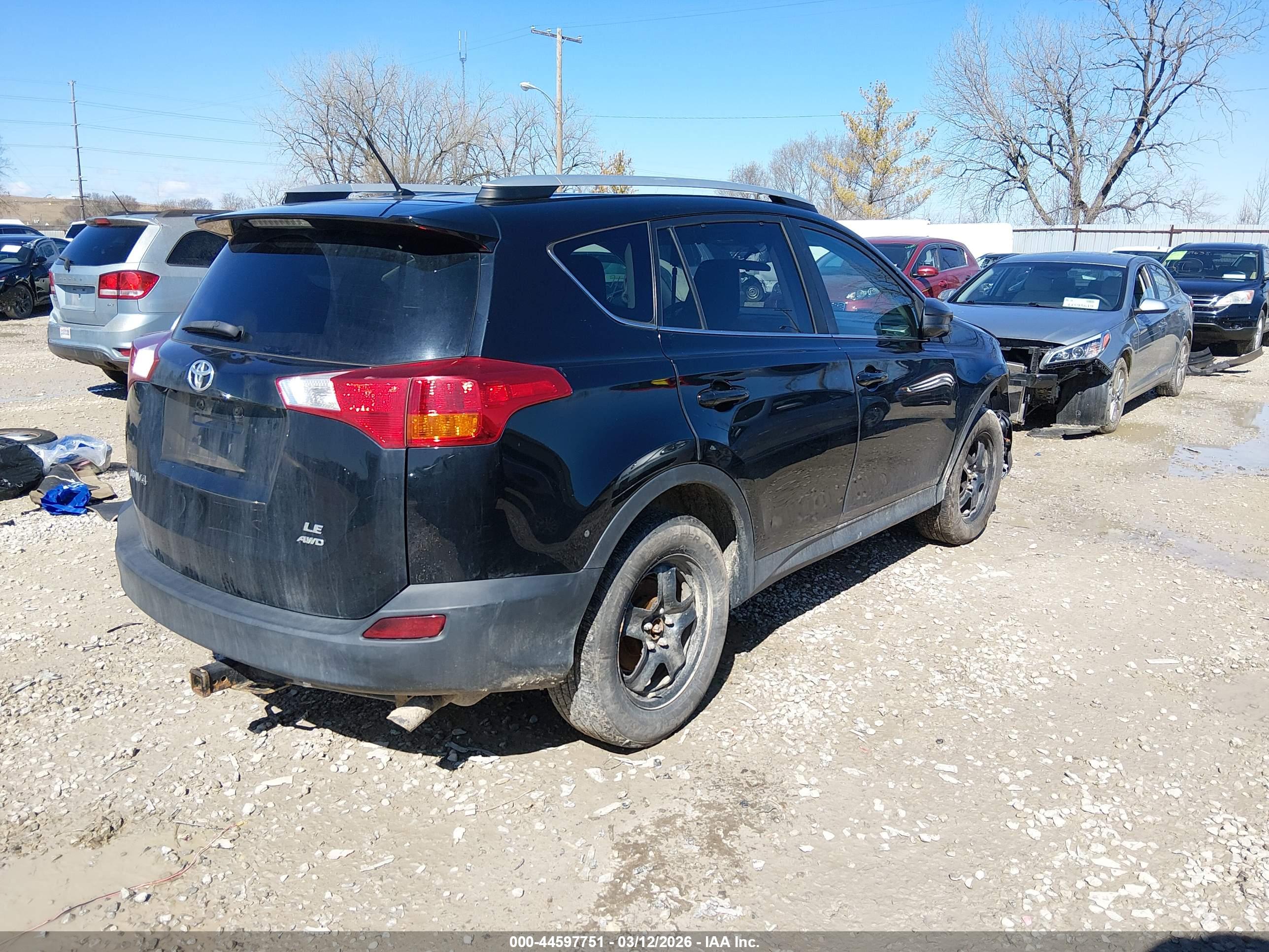 TOYOTA RAV4 image 4