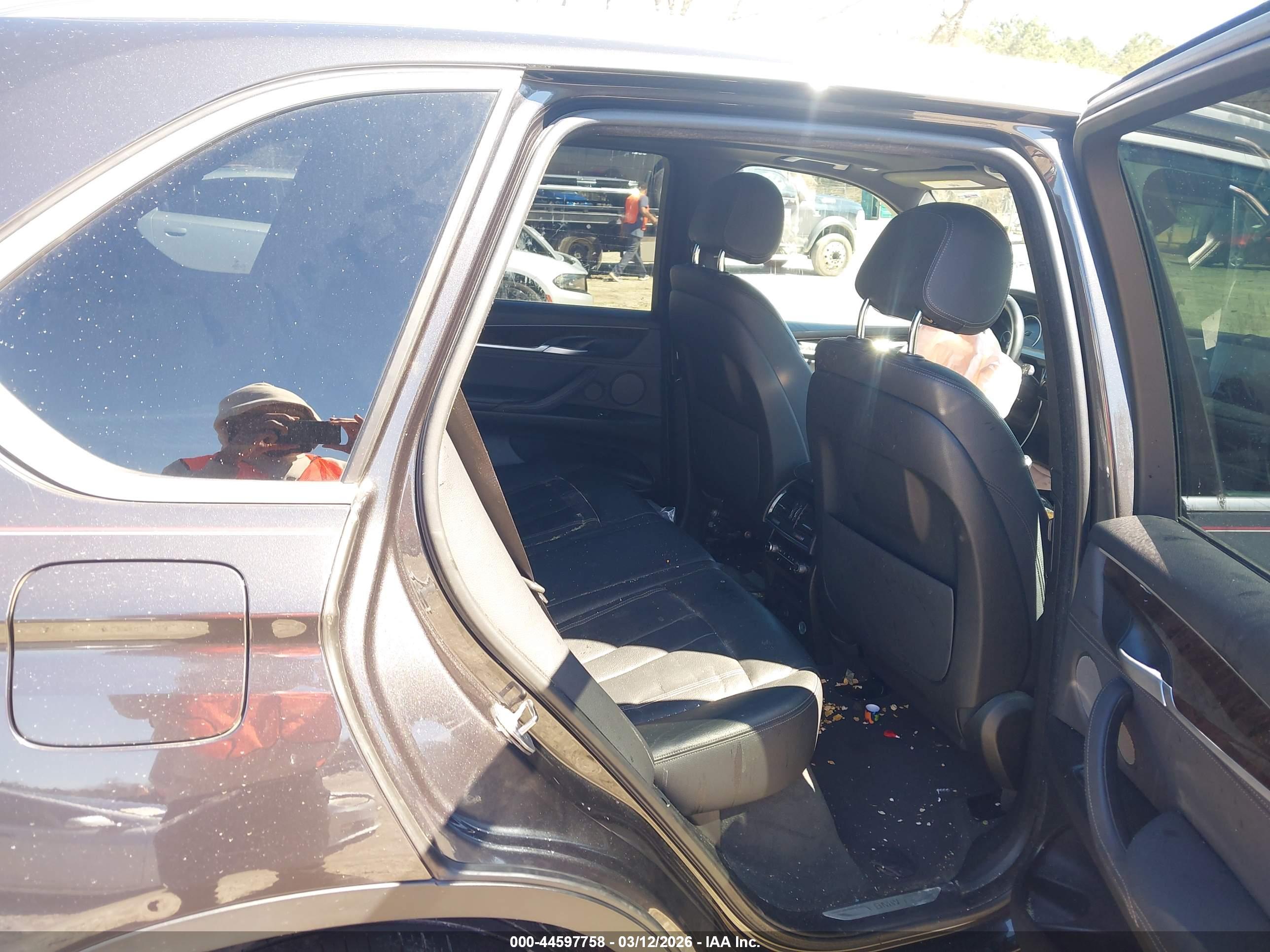 BMW X5 image 8