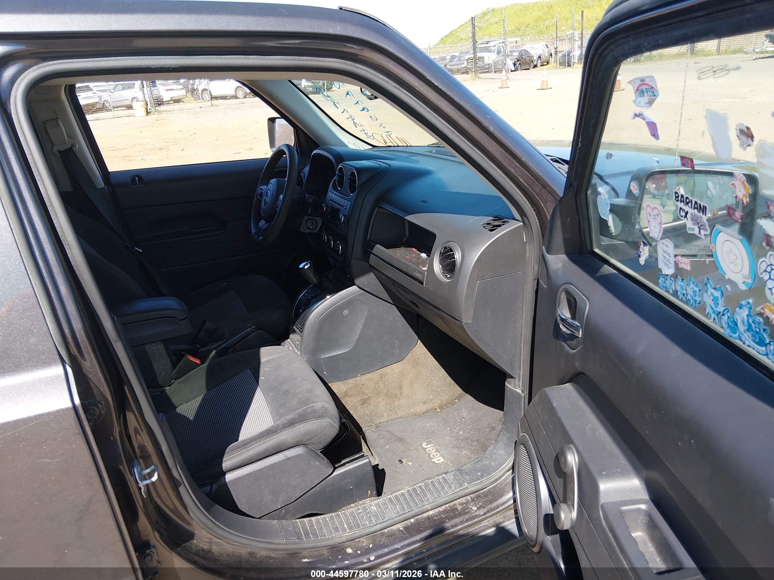 JEEP PATRIOT image 5
