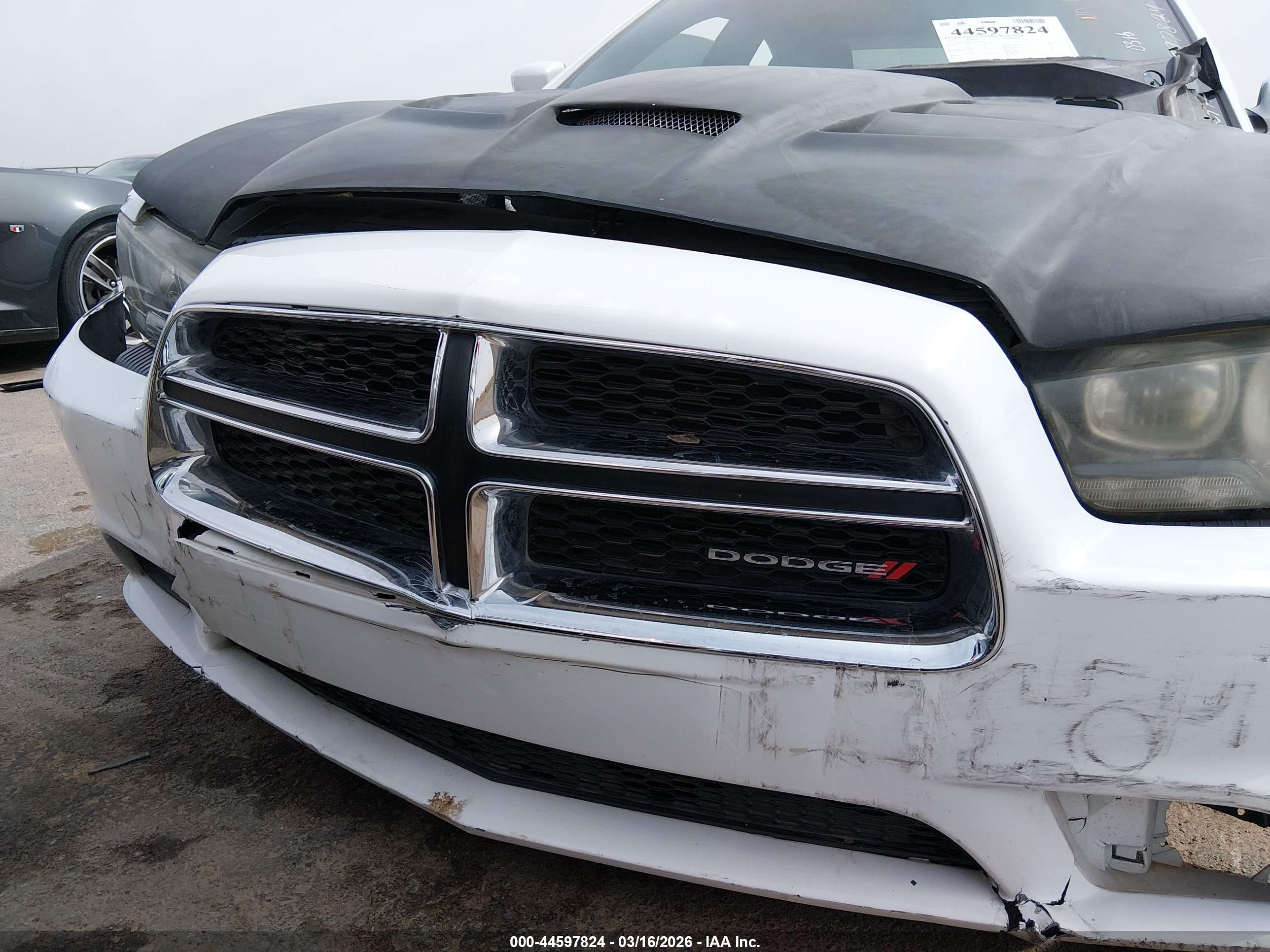 DODGE CHARGER image 6
