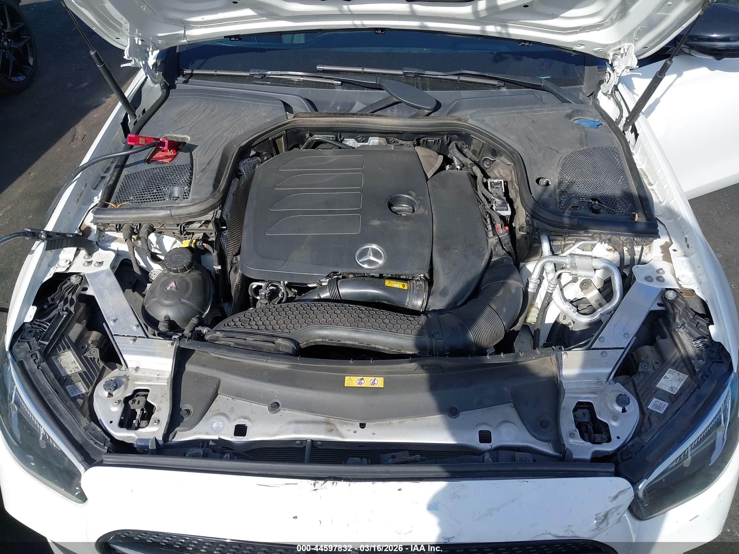 MERCEDES-BENZ E image 10