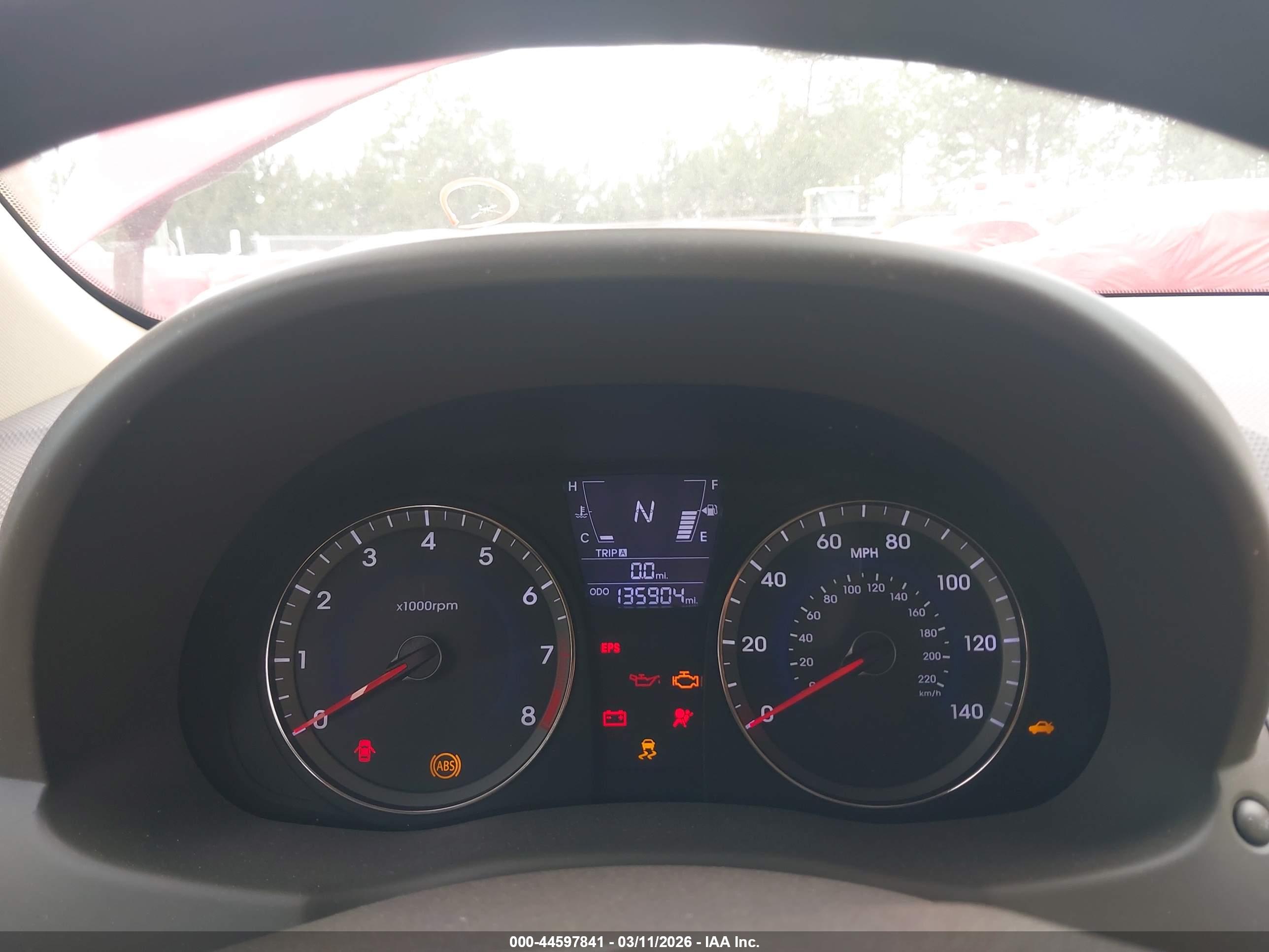 HYUNDAI ACCENT image 7