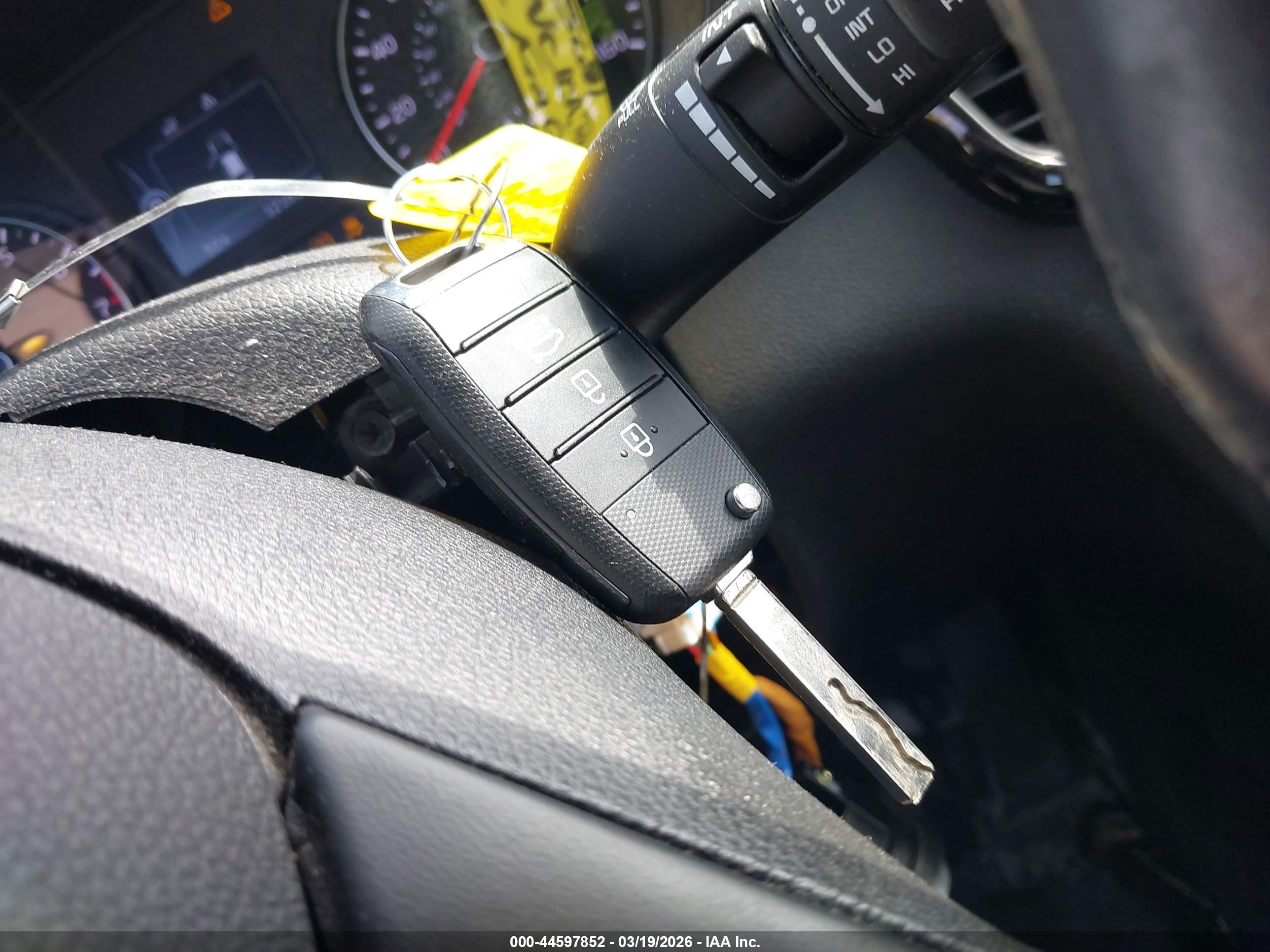 KIA OPTIMA image 11
