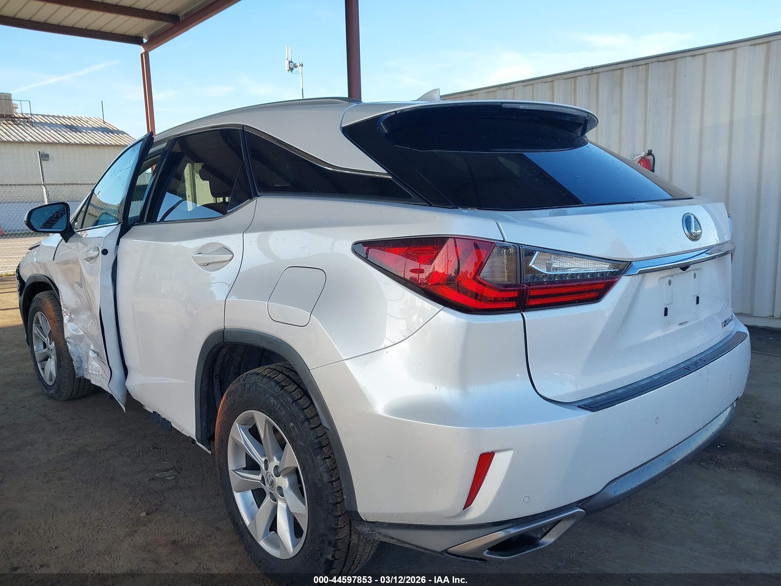 LEXUS RX image 3