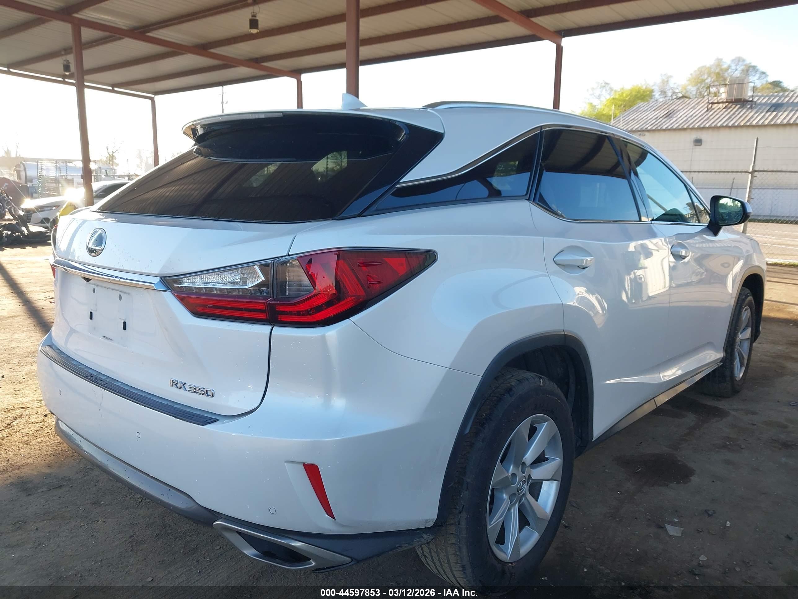 LEXUS RX image 4